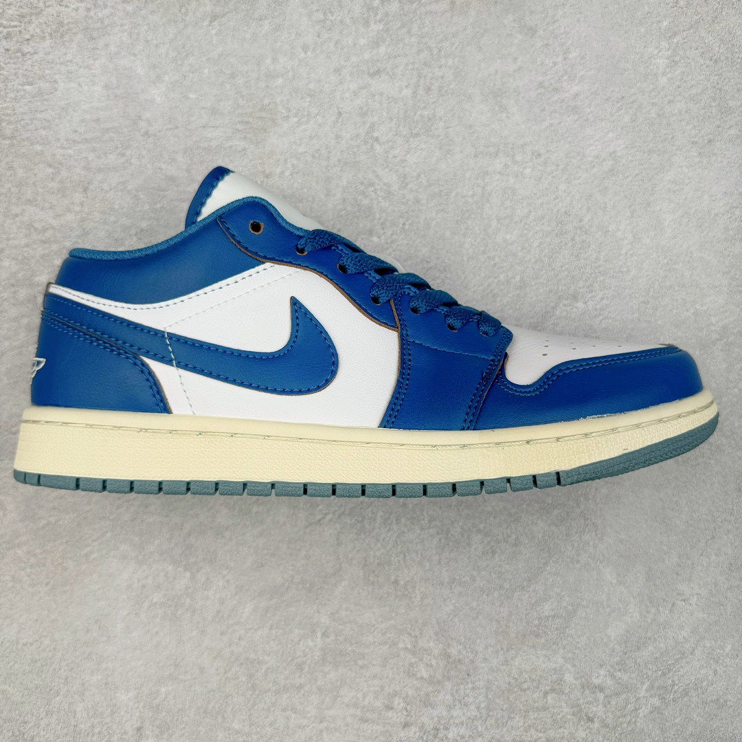 ＃特价福利 Air Jordan AJ1 Low 低帮系列 原装楦头纸板开发 完美鞋型 超高清洁度 鞋型不臃肿别扭 原厂内置全掌气垫 A模大底 鞋舌AJ原厂专用牛津布 AJ专用反口珍珠布 原厂无杂质高弹内里海棉 特殊封边弹力鞋带 原鞋开模 拒绝公底 购置公司同步原材料 都有细节原汁原味 忠于原版 尺码：36 36.5 37.5 38 38.5 39 40 40.5 41 42 42.5 43 44 44.5 45 46-选品中心