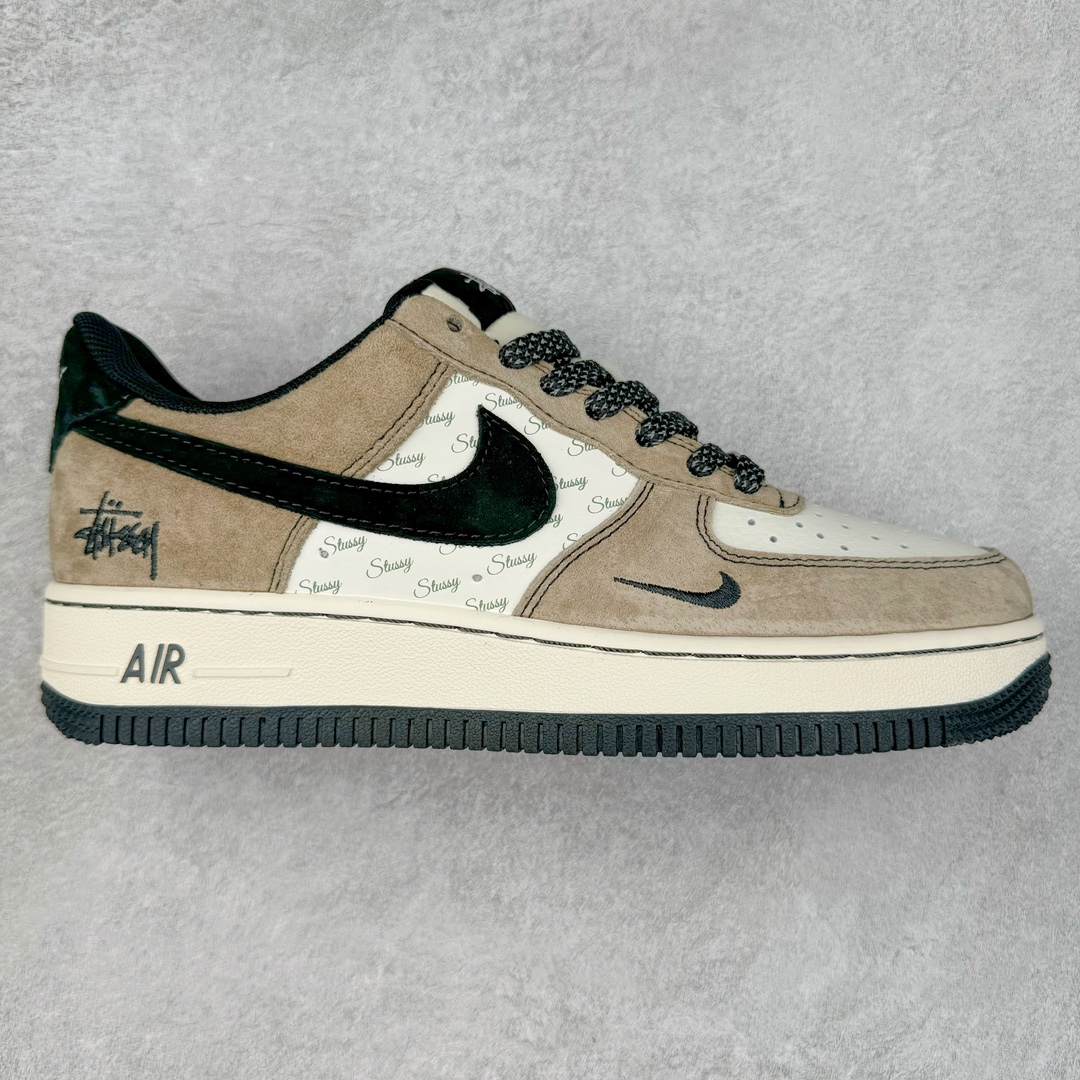 NK Air Force 1´07 Low 空军一号低帮百搭休闲运动板鞋 XZ6188-999 柔软、弹性十足的缓震性能和出色的中底设计 横跨复古与现代的外型结合 造就出风靡全球 三十多年的Force 1 直到今天还深受青睐 尺码：36 36.5 37.5 38 38.5 39 40 40.5 41 42 42.5 43 44 44.5 45-选品中心