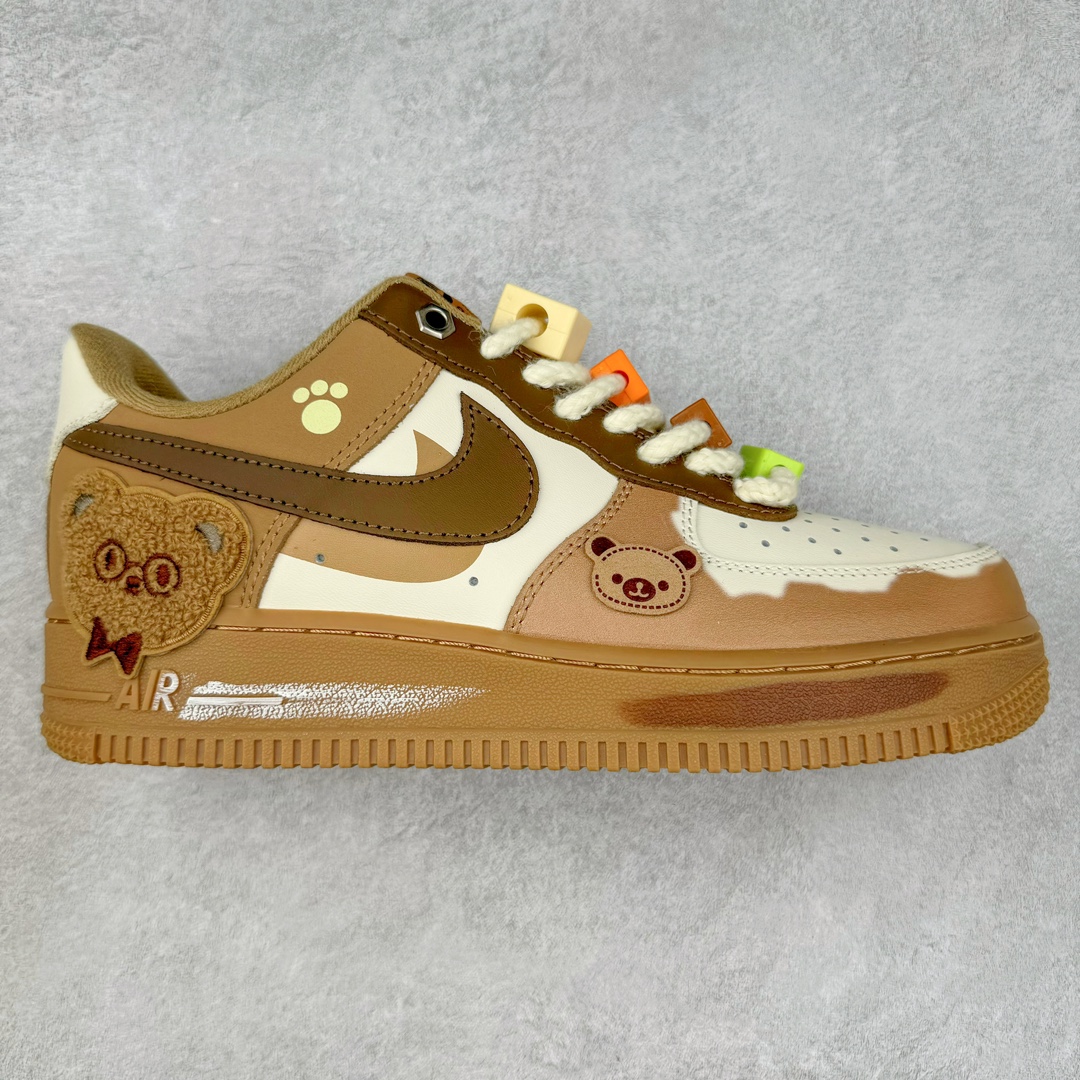 NK Air Force 1´07 Low 空军一号低帮百搭休闲运动板鞋 CJ9297-999 柔软、弹性十足的缓震性能和出色的中底设计 横跨复古与现代的外型结合 造就出风靡全球 三十多年的Force 1 直到今天还深受青睐 尺码:36 36.5 37.5 38 38.5 39 40 40.5 41 42 42.5 43 44 44.5 45-选品中心