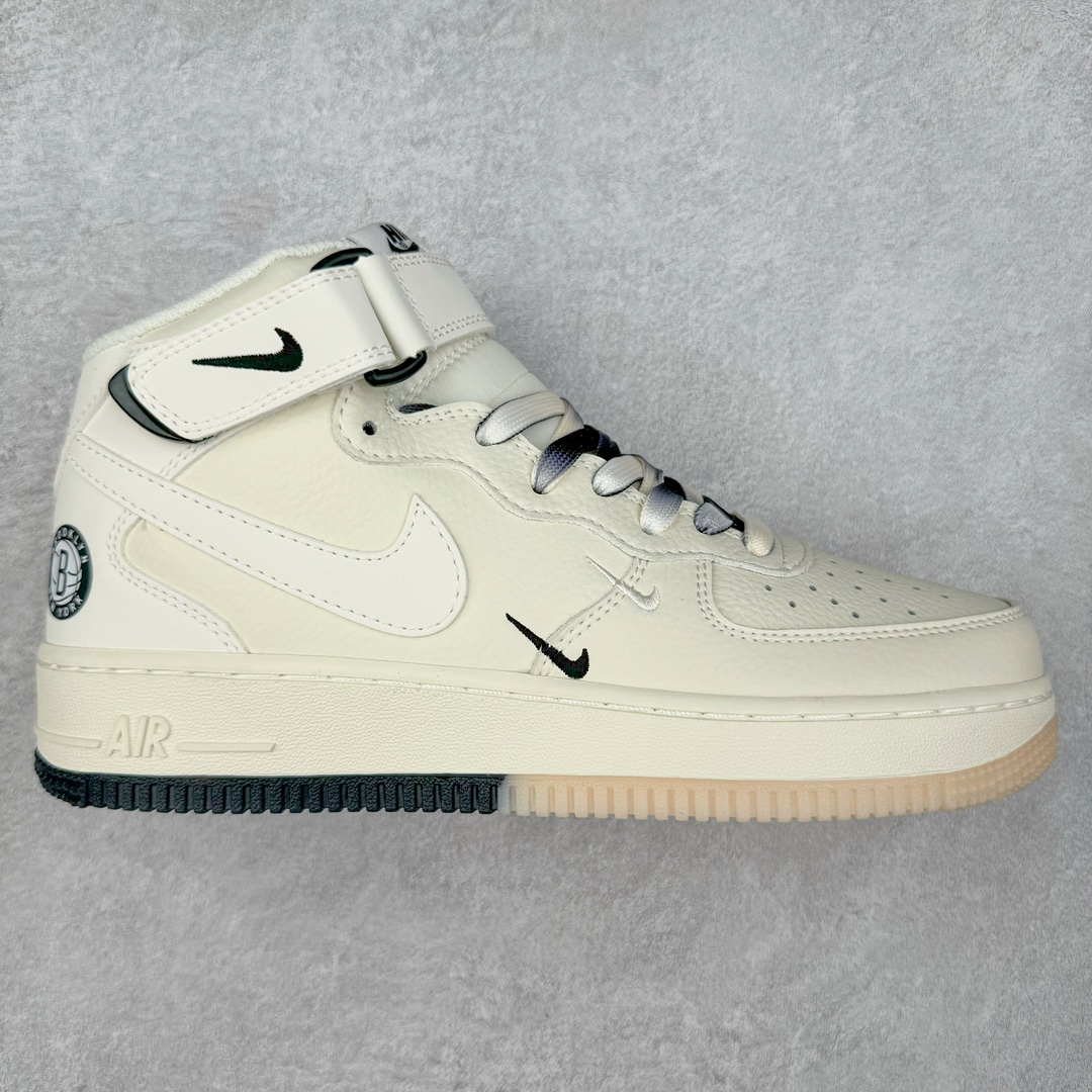 NK Air Force 1 Mid 空军一号中帮高帮百搭休闲运动板鞋 NT2969-013 柔软、弹性十足的缓震性能和出色的中底设计 横跨复古与现代的外型结合 造就出风靡全球三十多年的Force 1 尺码:36 36.5 37.5 38 38.5 39 40 40.5 41 42 42.5 43 44 44.5 45-选品中心