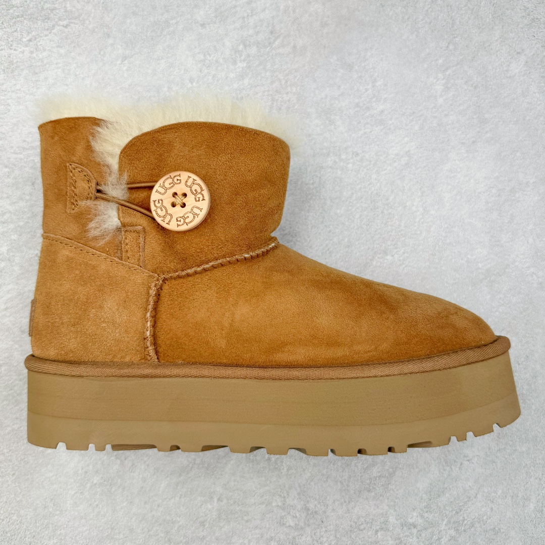 图片[7]-＃平台特供纯原福利 UGG 经典秋冬羊皮毛一体雪地靴 私人订单价格匠心定位 桑坡大厂直供 拒绝高利润 区别杀猪版本 隆丰A级澳洲进口羊皮毛一体 完全遵循ZP工艺流程 代工厂原厂版师 秉承无原鞋不开发选择 注重每一处细节 市面最正版型 TREADLITE\\\”轻翼\\\”科技外底 轻便/耐用/柔韧/桩型【售后郑重承诺】一个月内若出现重大脱胶/断底等质量问题 直接为您换新 翻毛皮鞋面 细腻亲肤再生聚酯纤维滚边 舒适易打理 保暖性佳 UGG plush™ 里衬和内底 茸软亲肤 舒适暖足 经典鞋型搭配轻盈厚底 稳稳拿捏秋冬出街时髦造型 Treadlite by UGG 轻翼大底 轻盈缓震 为双足减负 舒适轻便 助你轻松畅玩整天 尺码：35 36 37 38 39 40-选品中心