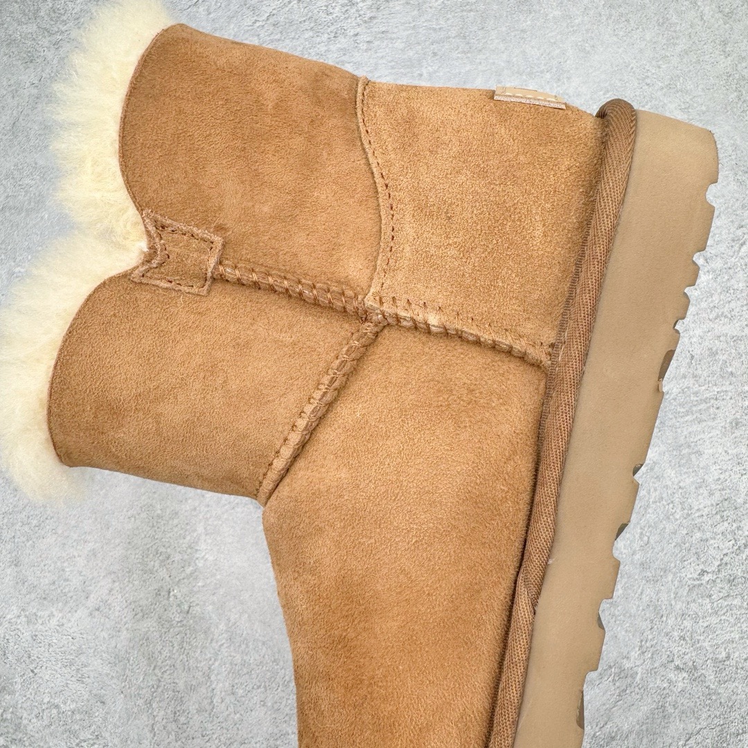 图片[7]-＃平台特供纯原福利 UGG 经典秋冬羊皮毛一体雪地靴 私人订单价格匠心定位 桑坡大厂直供 拒绝高利润 区别杀猪版本 隆丰A级澳洲进口羊皮毛一体 完全遵循ZP工艺流程 代工厂原厂版师 秉承无原鞋不开发选择 注重每一处细节 市面最正版型 TREADLITE\\\”轻翼\\\”科技外底 轻便/耐用/柔韧/桩型【售后郑重承诺】一个月内若出现重大脱胶/断底等质量问题 直接为您换新 翻毛皮鞋面 细腻亲肤再生聚酯纤维滚边 舒适易打理 保暖性佳 UGG plush™ 里衬和内底 茸软亲肤 舒适暖足 经典鞋型搭配轻盈厚底 稳稳拿捏秋冬出街时髦造型 Treadlite by UGG 轻翼大底 轻盈缓震 为双足减负 舒适轻便 助你轻松畅玩整天 尺码：35 36 37 38 39 40-选品中心