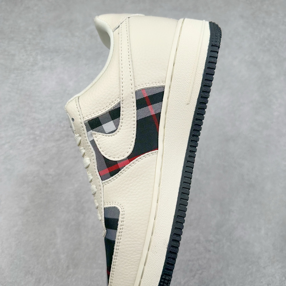 图片[7]-NK Air Force 1´07 Low 空军一号低帮百搭休闲运动板鞋 DF0180-005 柔软、弹性十足的缓震性能和出色的中底设计 横跨复古与现代的外型结合 造就出风靡全球 三十多年的Force 1 直到今天还深受青睐 尺码：36 36.5 37.5 38 38.5 39 40 40.5 41 42 42.5 43 44 44.5 45-选品中心