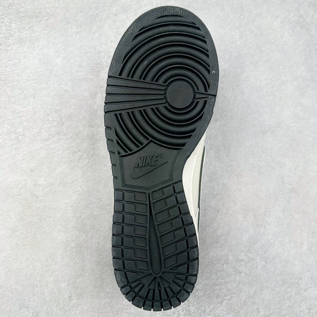 图片[9]-NK Dunk Low 定制配色 RC3085-896 大厂出品 极力推荐 原装头层材料 独家版型蒸餾加工帶來的是更好的视觉和脚感体验大厂纯原品质出货 清洁度 电绣工艺 皮料切割干净无任何毛边 细节完美 尺码：36 36.5 37.5 38 38.5 39 40 40.5 41 42 42.5 43 44 44.5 45 46 47.5-选品中心