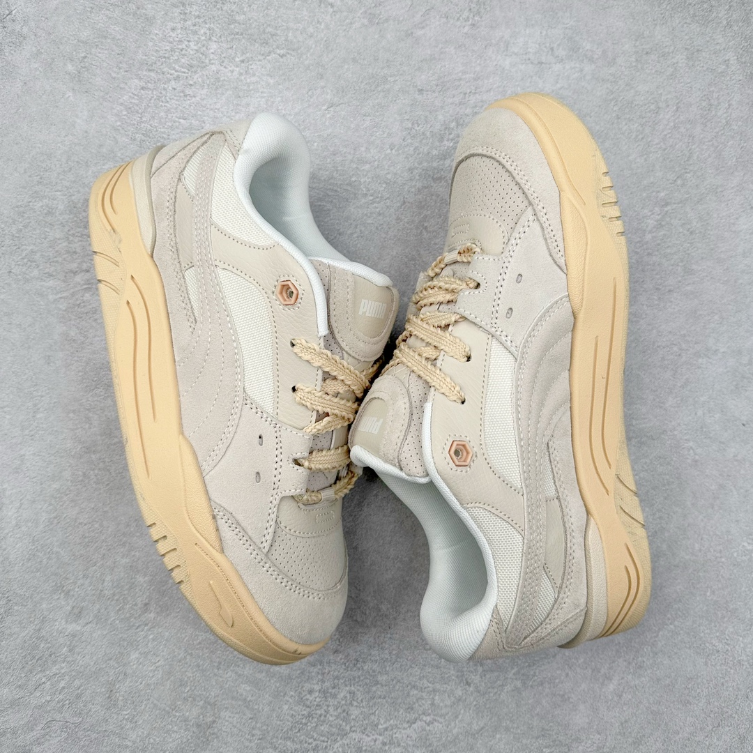 图片[3]-PUMA 180 Night Rider 彪马 防滑耐磨低帮休闲板鞋 设计灵感源自90及00一代的滑板运动文化 简约又不失设计巧思的帅气风格让它轻松驾驭日常休闲或滑板场合 运动兼具匠心 细节彰显品质 衬垫边缘以提供支撑和灵活性 强化鞋头以承受持续的磨损 耐磨性强 稳定性高 抓地更牢 不易打滑 货号： 394873 尺码： 35 36 36.5 37.5 38 38.5 39 40 40.5 41 42 42.5 43 44 45-选品中心