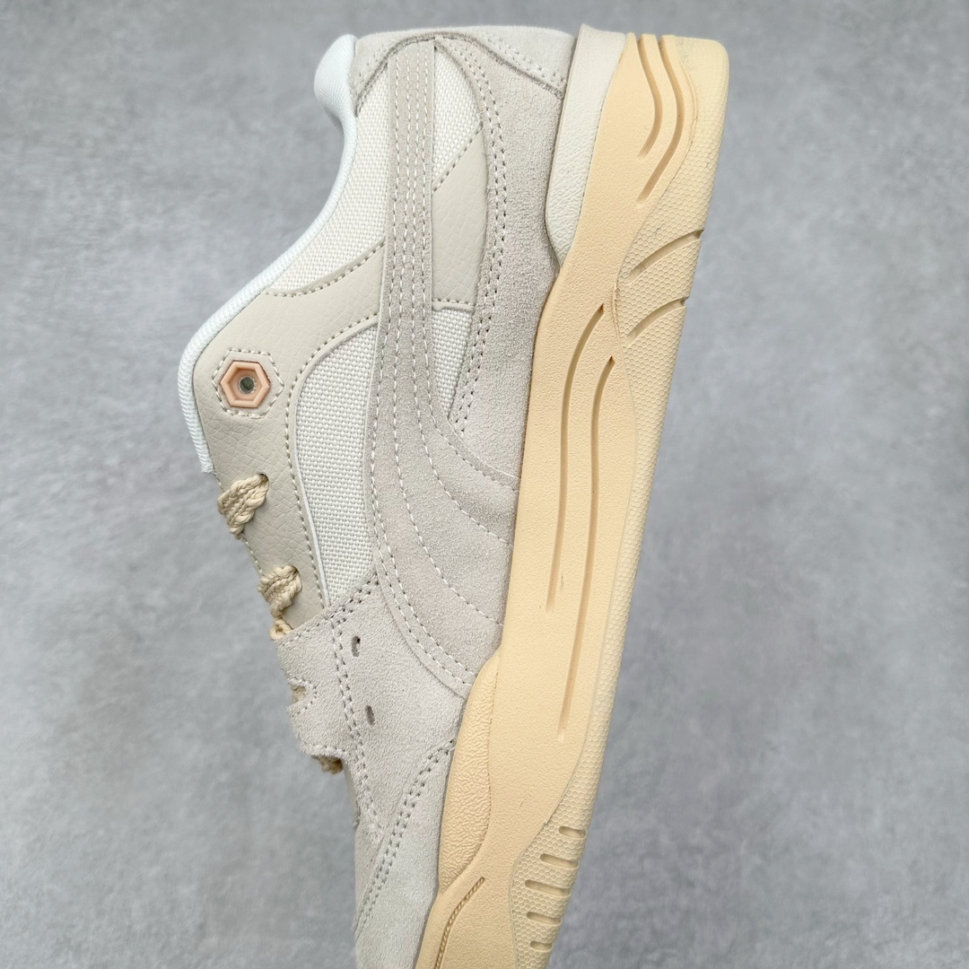 图片[7]-PUMA 180 Night Rider 彪马 防滑耐磨低帮休闲板鞋 设计灵感源自90及00一代的滑板运动文化 简约又不失设计巧思的帅气风格让它轻松驾驭日常休闲或滑板场合 运动兼具匠心 细节彰显品质 衬垫边缘以提供支撑和灵活性 强化鞋头以承受持续的磨损 耐磨性强 稳定性高 抓地更牢 不易打滑 货号： 394873 尺码： 35 36 36.5 37.5 38 38.5 39 40 40.5 41 42 42.5 43 44 45-选品中心