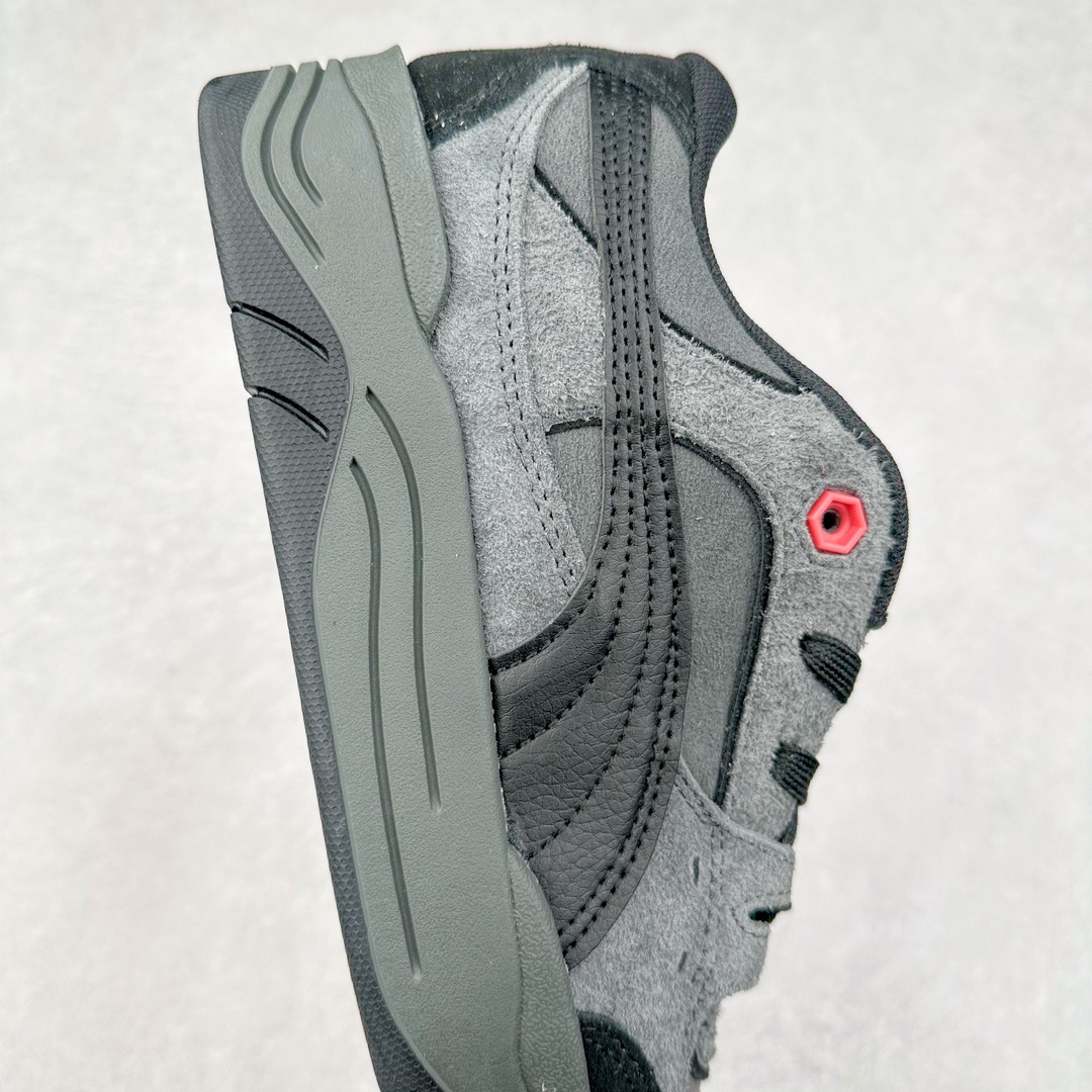 图片[6]-PUMA 180 Night Rider 彪马 防滑耐磨低帮休闲板鞋 设计灵感源自90及00一代的滑板运动文化 简约又不失设计巧思的帅气风格让它轻松驾驭日常休闲或滑板场合 运动兼具匠心 细节彰显品质 衬垫边缘以提供支撑和灵活性 强化鞋头以承受持续的磨损 耐磨性强 稳定性高 抓地更牢 不易打滑 货号： 394873 尺码： 35 36 36.5 37.5 38 38.5 39 40 40.5 41 42 42.5 43 44 45-选品中心