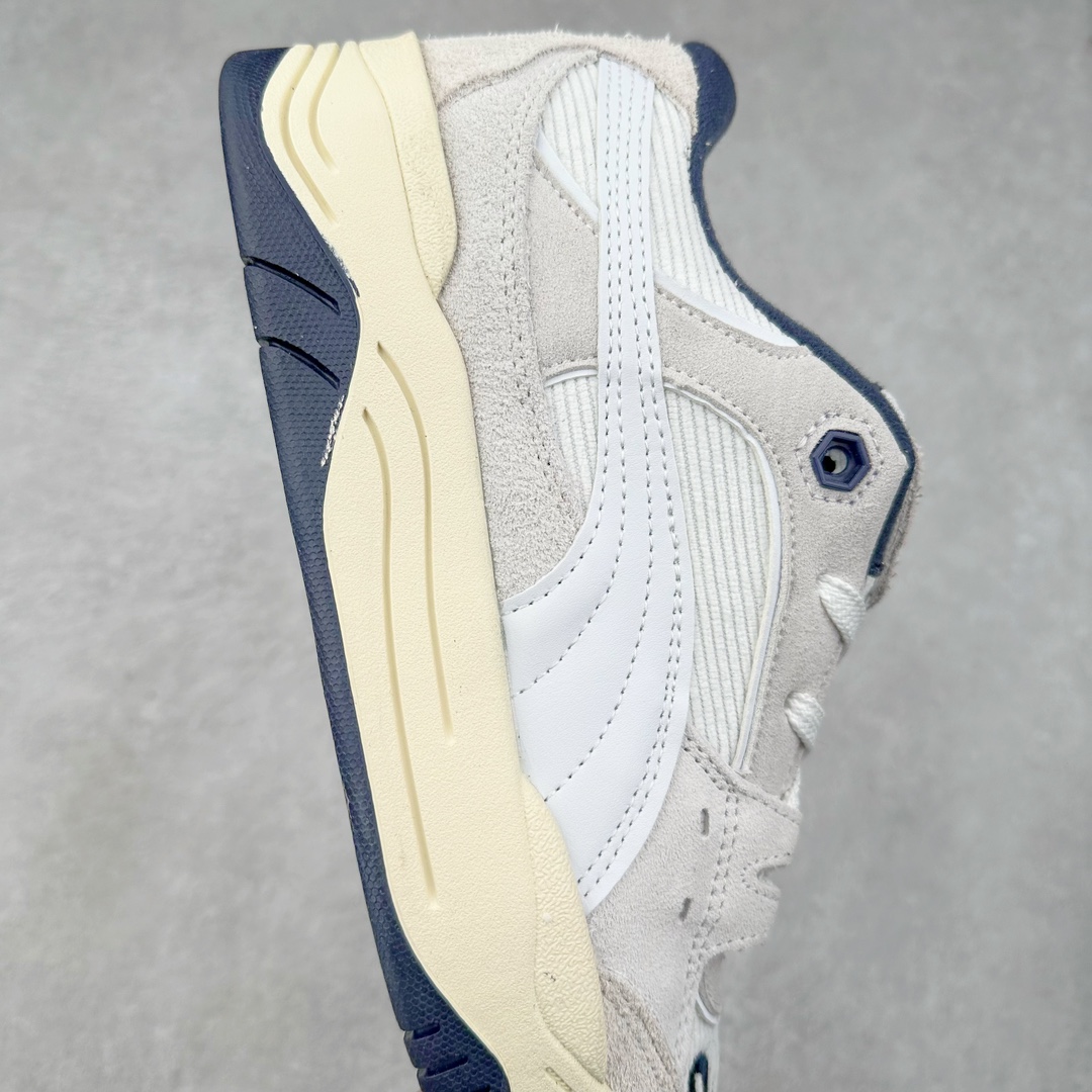 图片[6]-PUMA 180 Night Rider 彪马 防滑耐磨低帮休闲板鞋 设计灵感源自90及00一代的滑板运动文化 简约又不失设计巧思的帅气风格让它轻松驾驭日常休闲或滑板场合 运动兼具匠心 细节彰显品质 衬垫边缘以提供支撑和灵活性 强化鞋头以承受持续的磨损 耐磨性强 稳定性高 抓地更牢 不易打滑 货号： 394873 尺码： 35 36 36.5 37.5 38 38.5 39 40 40.5 41 42 42.5 43 44 45-选品中心