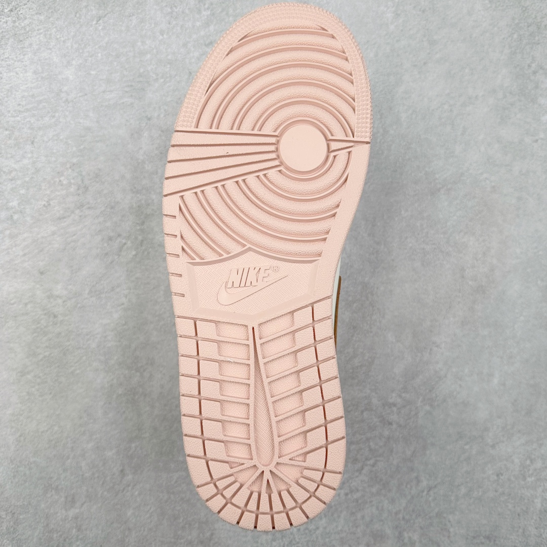 图片[9]-＃K版 Air Jordan AJ1 Mid 中帮 BQ6472-620 原厂内置全掌气垫 A模大底 头层小牛皮 鞋舌AJ原厂专用牛津布+AJ专用反口珍珠布+原厂无杂质高弹内里海棉 特殊封边弹力鞋带 全网唯一头层牛皮 原鞋开模 拒绝公底 购置公司同步原材料 原汁原味 忠于原版‼️尺码：36 36.5 37.5 38 38.5 39 40 40.5 41 42 42.5 43 44 44.5 45 46 47.5-选品中心