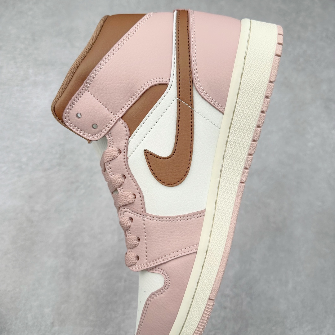 图片[7]-＃K版 Air Jordan AJ1 Mid 中帮 BQ6472-620 原厂内置全掌气垫 A模大底 头层小牛皮 鞋舌AJ原厂专用牛津布+AJ专用反口珍珠布+原厂无杂质高弹内里海棉 特殊封边弹力鞋带 全网唯一头层牛皮 原鞋开模 拒绝公底 购置公司同步原材料 原汁原味 忠于原版‼️尺码：36 36.5 37.5 38 38.5 39 40 40.5 41 42 42.5 43 44 44.5 45 46 47.5-选品中心