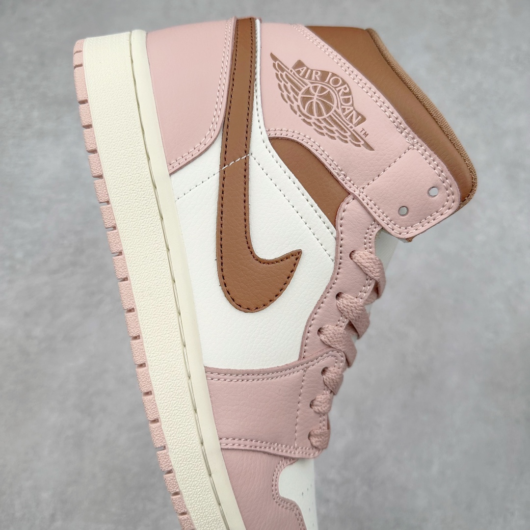 图片[6]-＃K版 Air Jordan AJ1 Mid 中帮 BQ6472-620 原厂内置全掌气垫 A模大底 头层小牛皮 鞋舌AJ原厂专用牛津布+AJ专用反口珍珠布+原厂无杂质高弹内里海棉 特殊封边弹力鞋带 全网唯一头层牛皮 原鞋开模 拒绝公底 购置公司同步原材料 原汁原味 忠于原版‼️尺码：36 36.5 37.5 38 38.5 39 40 40.5 41 42 42.5 43 44 44.5 45 46 47.5-选品中心