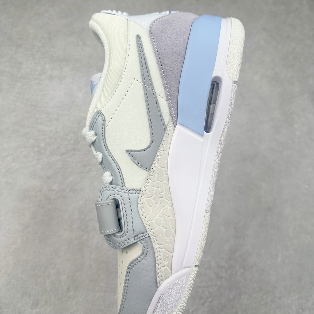 图片[7]-＃PB Air Jordan Legacy AJ312 Low 低帮复古篮球鞋 HQ1190-101 市场最强独一档产物 全套原纸板楦头开发 原厂大底磨具加持立体防滑纹理 原档数据后跟TPU子母扣魔术贴 原装可视Air Sole气垫 原汁原味最完美的312代版型 唯一正确鞋头趴度弧度高度鞋身腰线 进口港宝加持 后跟自然饱满 全鞋荧光划线卡点 追求极致完美 每一双都是工艺品 多重QC质检 超越公司货的品控标准 实实在在的免检产品 鞋身采用了皮革材质打造 横跨鞋面的魔术贴十分吸睛 侧面的Swoosh Logo的一部分被鞋面遮挡了一部分 颇具玩味 魔术贴上标有NK标识 而鞋舌上是Jordan的经典红色飞翼Logo 后跟和鞋底均采用了AJ3的设计 后跟上同样也使用了经典的爆裂纹图案 尺码：36 36.5 37.5 38 38.5 39 40 40.5 41 42 42.5 43 44 44.5 45 46 47.5-选品中心