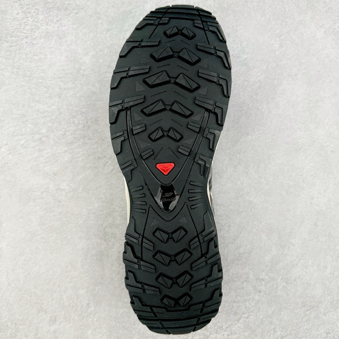 图片[9]-＃PK4.0 SALOMON XA Pro 3D ADV 萨洛蒙潮流越野机能户外功能鞋 基于市场现有版本全新升级调整改良 现阶段市场最强产物 全新主色陆续出货 大底描漆工整零瑕疵 鞋头定型弧度完 纯原外贸平台特供订单 耗时半年巨作 全套原纸板楦头开发 原厂特供网布配套加持 确保原汁原味 完美呈现版型 原档数据独家私模五层组合大底 原装Ortholite轻量化鞋垫 中底布带钢印编号 原厂TPU锁扣 进口港宝加持 后跟自然饱满 还原公司包裹性 鞋面采用SENSIFT贴合技术 全方位贴合包裹脚型 鞋跟部鞋底牵引设计 提供强大的抓地性能 更适应野外崎岖不平的道路 其3D ADVANCED CHASSIS底盘 材料轻量大化 钉齿设计更具稳定性 防护性 鞋底易磨损区运用CONTAGRIP高耐磨材料 应对城市硬质路面长距离跑考验 尺码：36 36.5 37.5 38 38.5 39 40 40.5 41 42 42.5 43 44 44.5 45 46.5-选品中心