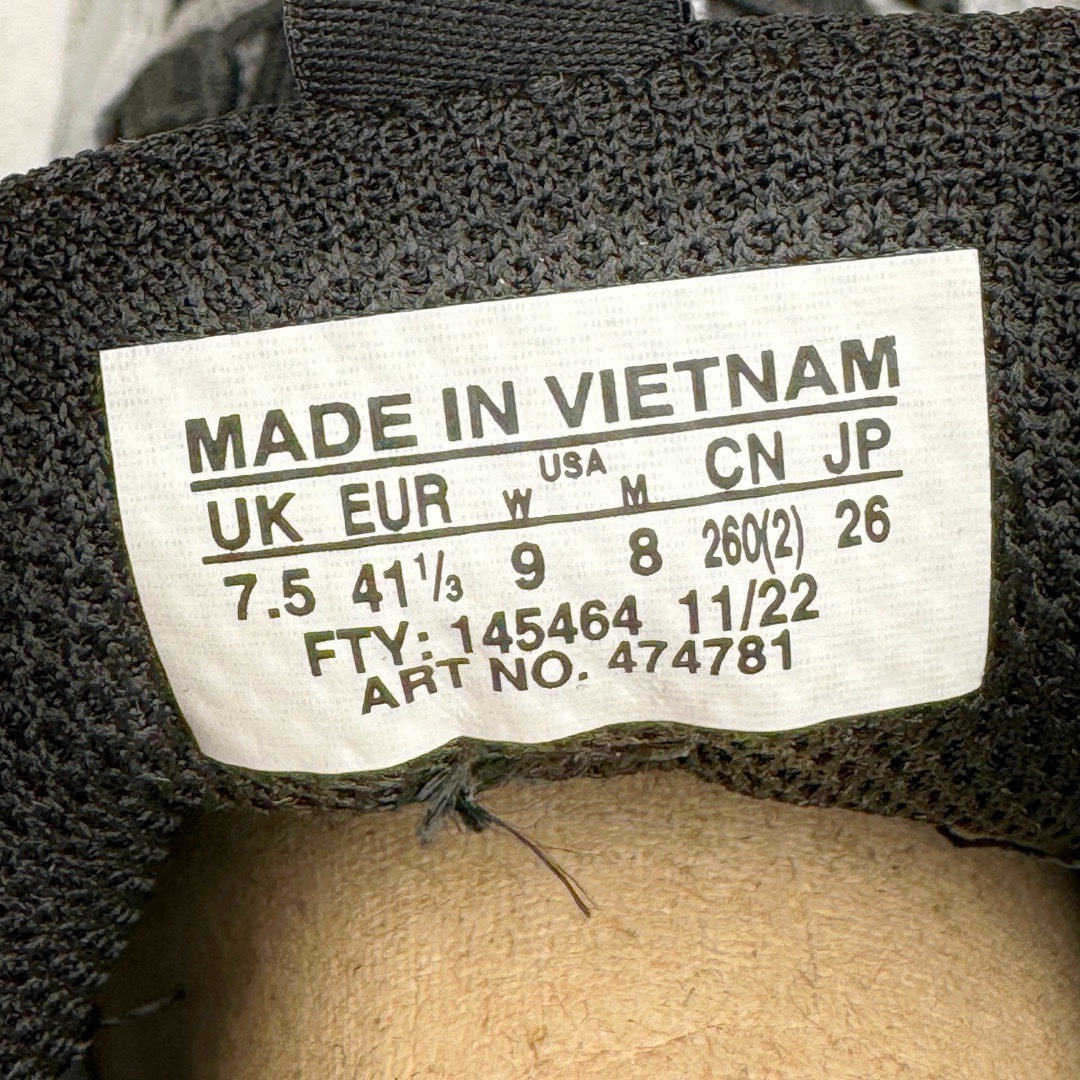 图片[11]-＃PK4.0 SALOMON XA Pro 3D ADV 萨洛蒙潮流越野机能户外功能鞋 基于市场现有版本全新升级调整改良 现阶段市场最强产物 全新主色陆续出货 大底描漆工整零瑕疵 鞋头定型弧度完 纯原外贸平台特供订单 耗时半年巨作 全套原纸板楦头开发 原厂特供网布配套加持 确保原汁原味 完美呈现版型 原档数据独家私模五层组合大底 原装Ortholite轻量化鞋垫 中底布带钢印编号 原厂TPU锁扣 进口港宝加持 后跟自然饱满 还原公司包裹性 鞋面采用SENSIFT贴合技术 全方位贴合包裹脚型 鞋跟部鞋底牵引设计 提供强大的抓地性能 更适应野外崎岖不平的道路 其3D ADVANCED CHASSIS底盘 材料轻量大化 钉齿设计更具稳定性 防护性 鞋底易磨损区运用CONTAGRIP高耐磨材料 应对城市硬质路面长距离跑考验 尺码：36 36.5 37.5 38 38.5 39 40 40.5 41 42 42.5 43 44 44.5 45 46.5-选品中心