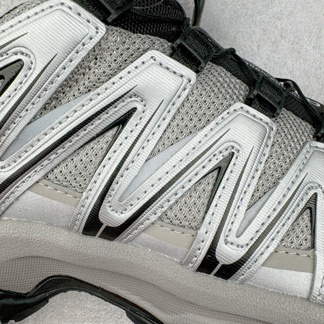 图片[19]-＃PK4.0 SALOMON XA Pro 3D ADV 萨洛蒙潮流越野机能户外功能鞋 基于市场现有版本全新升级调整改良 现阶段市场最强产物 全新主色陆续出货 大底描漆工整零瑕疵 鞋头定型弧度完 纯原外贸平台特供订单 耗时半年巨作 全套原纸板楦头开发 原厂特供网布配套加持 确保原汁原味 完美呈现版型 原档数据独家私模五层组合大底 原装Ortholite轻量化鞋垫 中底布带钢印编号 原厂TPU锁扣 进口港宝加持 后跟自然饱满 还原公司包裹性 鞋面采用SENSIFT贴合技术 全方位贴合包裹脚型 鞋跟部鞋底牵引设计 提供强大的抓地性能 更适应野外崎岖不平的道路 其3D ADVANCED CHASSIS底盘 材料轻量大化 钉齿设计更具稳定性 防护性 鞋底易磨损区运用CONTAGRIP高耐磨材料 应对城市硬质路面长距离跑考验 尺码：36 36.5 37.5 38 38.5 39 40 40.5 41 42 42.5 43 44 44.5 45 46.5-选品中心