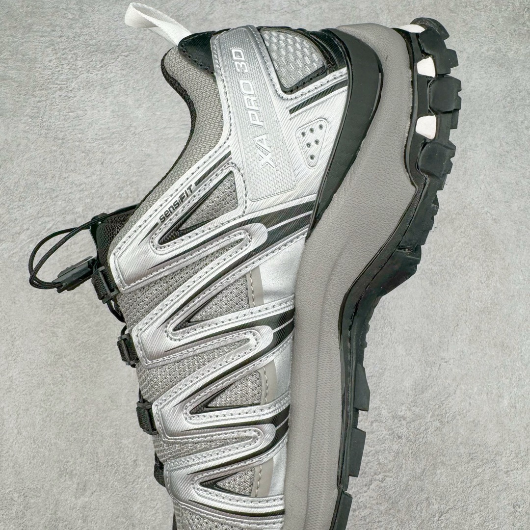 图片[7]-＃PK4.0 SALOMON XA Pro 3D ADV 萨洛蒙潮流越野机能户外功能鞋 基于市场现有版本全新升级调整改良 现阶段市场最强产物 全新主色陆续出货 大底描漆工整零瑕疵 鞋头定型弧度完 纯原外贸平台特供订单 耗时半年巨作 全套原纸板楦头开发 原厂特供网布配套加持 确保原汁原味 完美呈现版型 原档数据独家私模五层组合大底 原装Ortholite轻量化鞋垫 中底布带钢印编号 原厂TPU锁扣 进口港宝加持 后跟自然饱满 还原公司包裹性 鞋面采用SENSIFT贴合技术 全方位贴合包裹脚型 鞋跟部鞋底牵引设计 提供强大的抓地性能 更适应野外崎岖不平的道路 其3D ADVANCED CHASSIS底盘 材料轻量大化 钉齿设计更具稳定性 防护性 鞋底易磨损区运用CONTAGRIP高耐磨材料 应对城市硬质路面长距离跑考验 尺码：36 36.5 37.5 38 38.5 39 40 40.5 41 42 42.5 43 44 44.5 45 46.5-选品中心