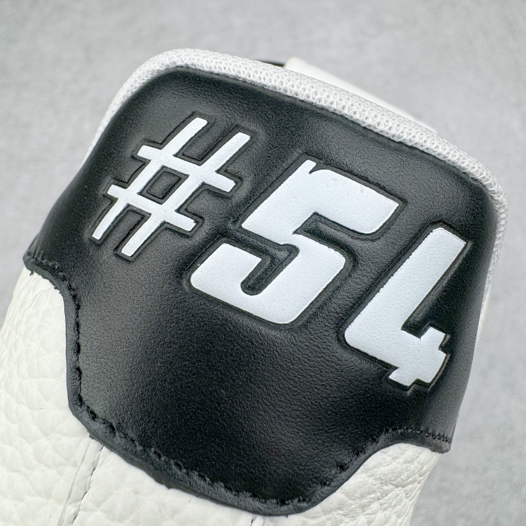 图片[16]-＃FS Louis Vuitton Trainer lv时装走秀运动鞋 实力大厂出品 平台专供 成熟的做工稳定的品控 完美鞋型超高的清洁度 零毛边线头瑕疵 全套原楦原纸版原鞋开模 全网最具灵魂的版型 正确原装黄色鞋盒 正确中底印花 鞋面印花3D高频深度立体 全鞋电脑针车 紧密相连 针距密度一致 环保乳胶注塑鞋垫 厚度脚感还原原版 皮面裁剪部位 统一油边封口工艺 原装橡胶大底含胶量大底组合零偏差 专柜全套包装 防尘袋 说明书 质保卡 男女鞋 尺码：35 36 37 38 39 40 41 42 43 44 45-选品中心