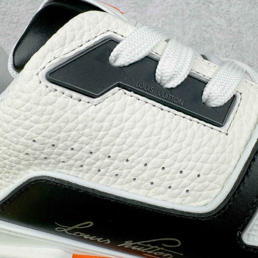 图片[18]-＃FS Louis Vuitton Trainer lv时装走秀运动鞋 实力大厂出品 平台专供 成熟的做工稳定的品控 完美鞋型超高的清洁度 零毛边线头瑕疵 全套原楦原纸版原鞋开模 全网最具灵魂的版型 正确原装黄色鞋盒 正确中底印花 鞋面印花3D高频深度立体 全鞋电脑针车 紧密相连 针距密度一致 环保乳胶注塑鞋垫 厚度脚感还原原版 皮面裁剪部位 统一油边封口工艺 原装橡胶大底含胶量大底组合零偏差 专柜全套包装 防尘袋 说明书 质保卡 男女鞋 尺码：35 36 37 38 39 40 41 42 43 44 45-选品中心