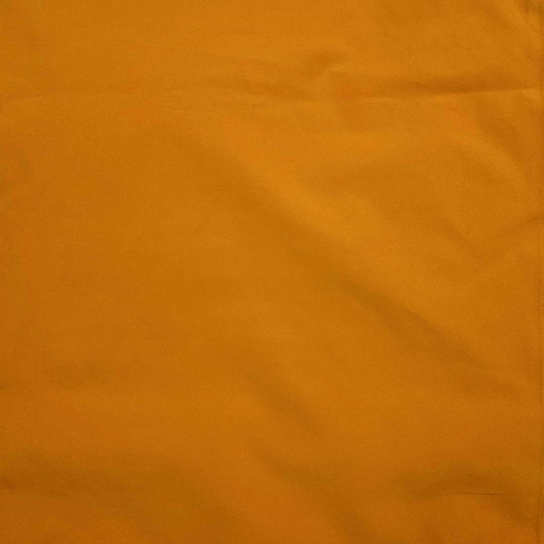 图片[8]-＃TZD KOLON SPORT CAMPING 可隆三合一系列抗撕中性廓形多口袋露营防水户外冲锋衣 设计理念：SPORT CAMPING 系列新品冲锋衣，质感十足，辅以“旁逸斜出”剪裁设计，一件解锁高级感随性气质，急尽致展现山系穿搭魅力，多场景演绎不同风格，彰显单品的时髦与实穿性，品质、设计以及精简的理念造就了其良好的性能，并能满足严苛环境下的使用需求。 面料+特点： ✅双拼接进口 3层压胶 3L GORE-TEX 复合面料 ✅GORE-TEX防水、防风、透气、轻量、抗撕裂耐磨，透气5000➕。 ✅ 采用先进的高端户外全身压胶拼接，内里采用进口飘柔纱，做工也都整整齐齐，更加考验工厂技术。 ✅ 融合户外技术和都市审美风格，SPORT CAMPING 系列 多用途高性能服装适合多种活动和环境穿着。 ✅ 连帽设计可调帽子抽绳，保暖头盔兼容Drop Hood™，弧形帽檐，更好的防风防雨不遮眼 ✅插手口袋内里设有网纱分离，方便物品归纳整理，细心的小设计。 ✅高性能的简约设计，轻量而耐磨。 ✅袖口及袖子设计，冲切Velcro®魔术贴袖口粘扣带，减少累赘 功能+版型 ✅风格：机车风 ✅版型：宽松版型 工艺： ✅ 这款冲锋采用GORE- TEX面料，防水、透气、抗撕裂技术性与多变的风格相融合，巧妙且实用的功能彰显出其卓越的功能性。AB拼接面料风格前卫，不仅防风防水，同时还能应对多变天气，两个都是秋冬的大热色系，简直就是户外人的宝藏福音。款式易于搭配，采用独特的立体口袋设计，呈现独特的风格外观。上身宽松时尚、同时又有冲锋衣的机能感，是每人必备的宝藏户外单品。 ​尺码：S M L XL 2XL 3XL-选品中心