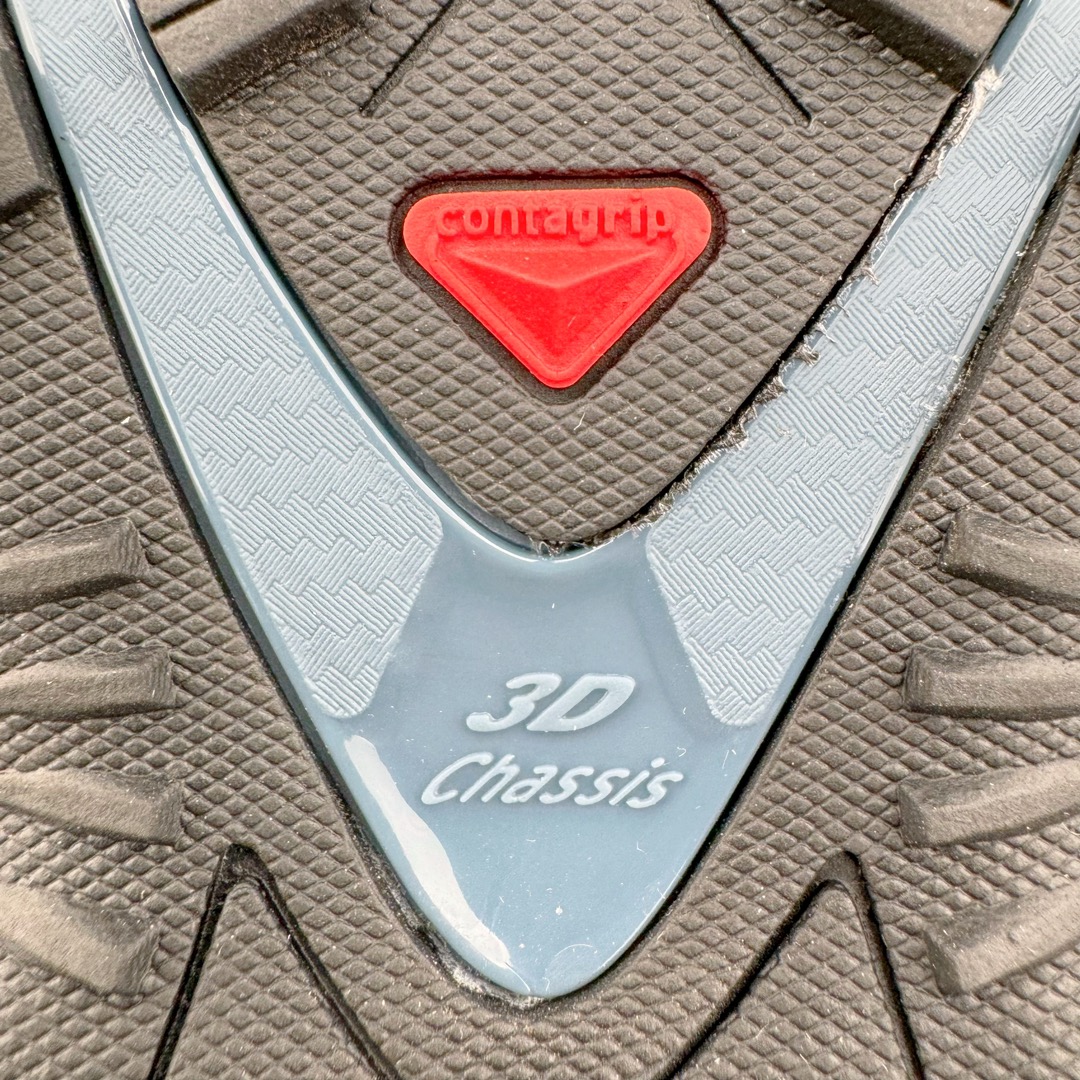 图片[22]-＃PK4.0 SALOMON XA Pro 3D ADV 萨洛蒙潮流越野机能户外功能鞋 基于市场现有版本全新升级调整改良 现阶段市场最强产物 全新主色陆续出货 大底描漆工整零瑕疵 鞋头定型弧度完 纯原外贸平台特供订单 耗时半年巨作 全套原纸板楦头开发 原厂特供网布配套加持 确保原汁原味 完美呈现版型 原档数据独家私模五层组合大底 原装Ortholite轻量化鞋垫 中底布带钢印编号 原厂TPU锁扣 进口港宝加持 后跟自然饱满 还原公司包裹性 鞋面采用SENSIFT贴合技术 全方位贴合包裹脚型 鞋跟部鞋底牵引设计 提供强大的抓地性能 更适应野外崎岖不平的道路 其3D ADVANCED CHASSIS底盘 材料轻量大化 钉齿设计更具稳定性 防护性 鞋底易磨损区运用CONTAGRIP高耐磨材料 应对城市硬质路面长距离跑考验 尺码：36 36.5 37.5 38 38.5 39 40 40.5 41 42 42.5 43 44 44.5 45-选品中心