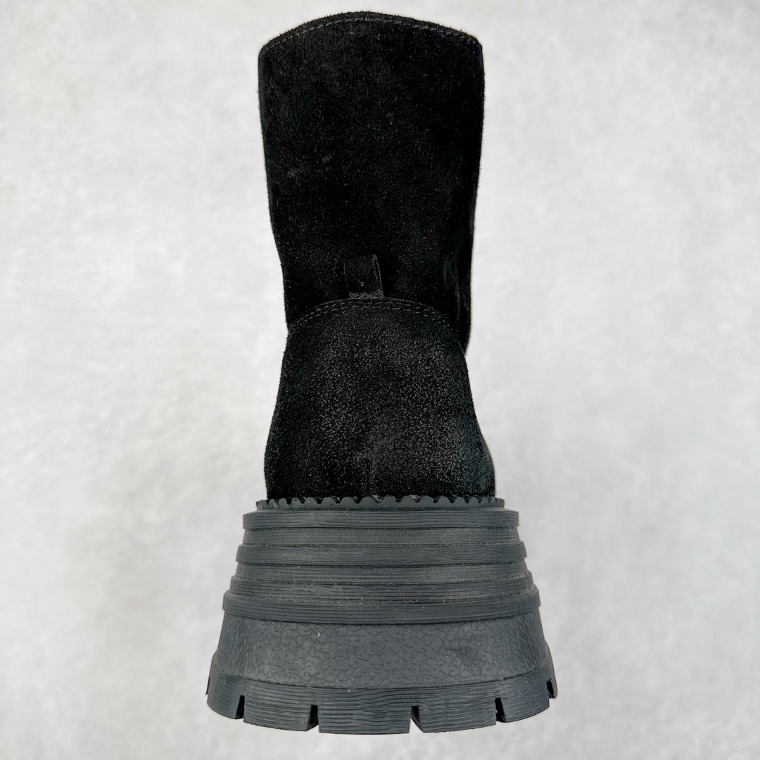 图片[8]-Miu Miu Biker Leather Boots 机车系列中帮潮流时装女士机车风休闲厚底马丁沙漠工装靴 MiuMiu缪缪 新品纯原级别发售# 硬控10秒大黄靴是整个秋冬穿搭灵魂 微翘大头鞋上脚超级显瘦 平底鞋脚感很软很轻不板脚 #增高5CM但完全不重 #头层麂皮绒材质 #可外翻两穿马丁靴 两种风格 #渐变做旧效果 尺码：35 36 37 38 39 40 41 三色可选：黄色 黑色 棕色-选品中心