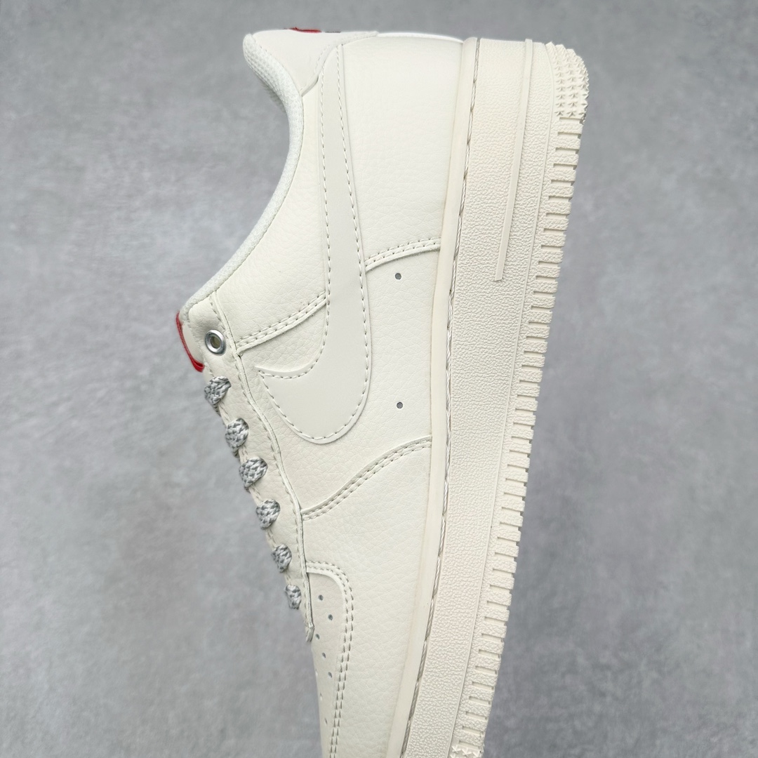 图片[7]-NK Air Force 1´07 Low 空军一号低帮百搭休闲运动板鞋 SJ6698-013 柔软、弹性十足的缓震性能和出色的中底设计 横跨复古与现代的外型结合 造就出风靡全球 三十多年的Force 1 直到今天还深受青睐 尺码：36 36.5 37.5 38 38.5 39 40 40.5 41 42 42.5 43 44 44.5 45-选品中心