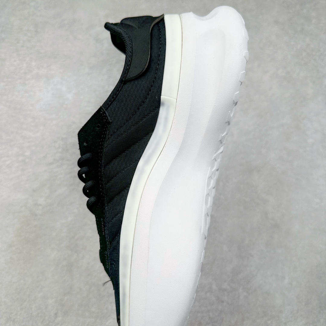 图片[7]-＃纯原福利 AD AdiFOM TRXN 经典运动鞋 以摩登简约设计演绎时尚型格 造型流畅灵动 采用简约织物鞋面 另配大号泡沫鞋底 灵感源自前代鞋款 以舒适质感焕新演绎 采用简约织物鞋面 搭配加厚泡沫外底 另含高侧帮设计 力求贴合足部 用心设计 收获几何 迈步皆舒适 出行即潮流 部分鞋面采用再生材料打造 力求减少塑料废弃物污染 尺码：36 36.5 37.5 38 38.5 39 40 40.5 41 42 42.5 43 44 44.5 45-选品中心