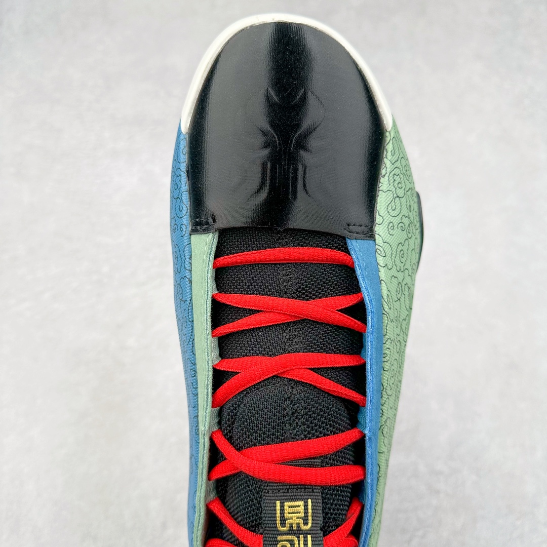 图片[4]-AD Harden Vol. 8 哈登八代签名篮球鞋 采用了“袜套式”设计，在十多年前这一设计极为风靡，将帅气和简洁融为一体。现在Harden Vol. 8将袜套鞋领重新拾起，并配合内靴，易穿脱且包裹佳。泪滴形EVA结构骨架提供横向支持和快速移动时的稳定性。全掌JET BOOST科技提供缓震和能量反馈，助你整场保持活力。多向“JH”抓地纹路设计提供优秀抓地力，使球员能够在场上迅速变向、急停或启动，更好地掌控比赛。尺码：40 40.5 41 42 42.5 43 44 44.5 45 46-选品中心