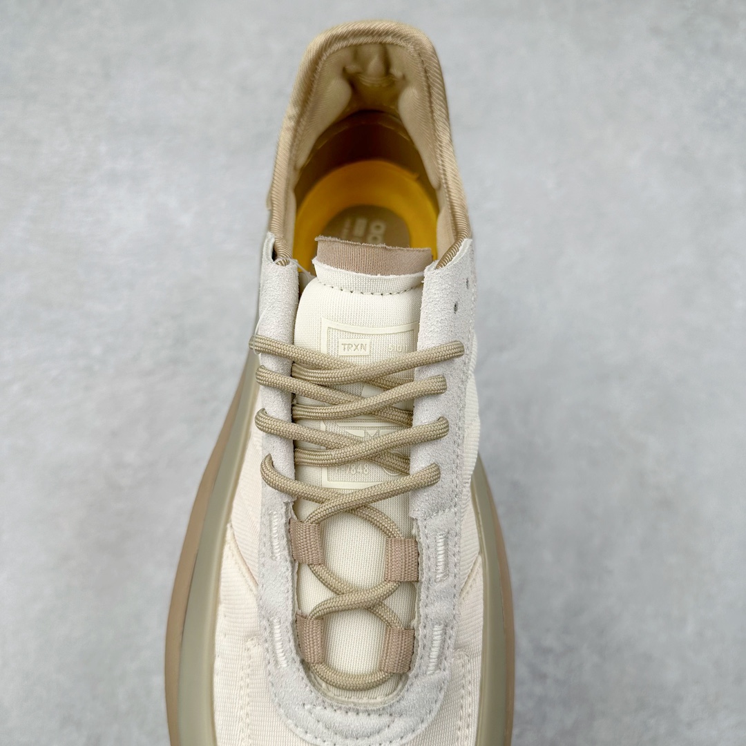 图片[5]-＃纯原福利 AD AdiFOM TRXN 经典运动鞋 以摩登简约设计演绎时尚型格 造型流畅灵动 采用简约织物鞋面 另配大号泡沫鞋底 灵感源自前代鞋款 以舒适质感焕新演绎 采用简约织物鞋面 搭配加厚泡沫外底 另含高侧帮设计 力求贴合足部 用心设计 收获几何 迈步皆舒适 出行即潮流 部分鞋面采用再生材料打造 力求减少塑料废弃物污染 尺码：36 36.5 37.5 38 38.5 39 40 40.5 41 42 42.5 43 44 44.5 45-选品中心