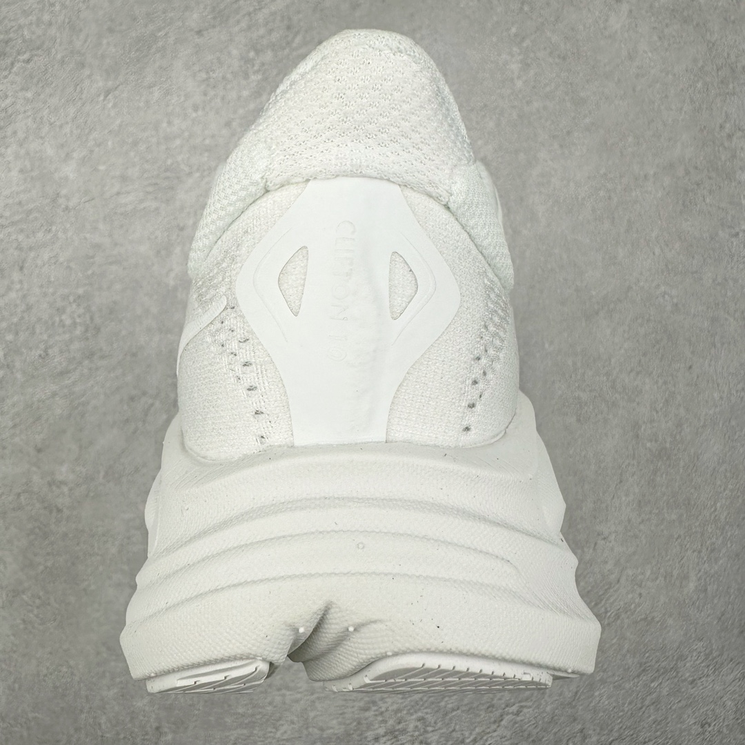 图片[8]-HOKA ONE ONE Clifton 克里夫顿10代专业性能减震公路跑步鞋 轻盈透气的针织网面和纱线的使用让鞋面更挺拔 增强鞋面的强度和支撑性能 搭配柔软的鞋舌 让双脚在舒适包裹中跑的更加畅快 全新泡棉中底 柔软的同时增强回弹性能 为不同跑者提供更平稳流畅的脚感 带来全面的缓冲保护 根据人体工程学设计的延长拉襟 后跟处弹软的海绵填充舒适固定 避免掉跟和摩擦 相比上一代光滑的内衬 Clifton 9的内衬增强了摩擦力 避免双脚在鞋内滑动 尺码：36 36.5 37.5 38 38.5 39 40 40.5 41 42 42.5 43 44 44.5 45-选品中心