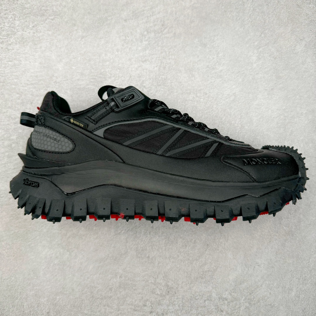 ＃莞产 Moncler Trailgrip Gore-Tex 蒙口越野旅行系列低帮厚底轻量户外登山运动鞋 盟可睐MONCLER TRAILGRIP 鞋履新季系列 前卫设计碰撞实用科技 轻盈面料无惧炎热夏季 Trailgrip运动鞋作为盟可睐Moncler的秋冬新作横空出世 融蕴品牌山地基因 运用科技前沿技术 征服野外复杂地形 醒目的胎纹设计搭配弧形橡胶鞋头 确保经久耐穿 为山野探险与都市畅游提供高效防护 Trailgrip 2023春夏系列将在既有的实用性基础之上 推出全新配色 并采用更轻材质 尺码：35 36 37 38 39 40 41 42 43 44 45 46-选品中心
