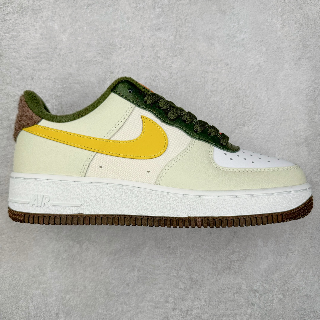 ＃空军盲盒福利 NK Air Force 1´07 Low 空军一号低帮百搭休闲运动板鞋 白菜价亏本清仓套现转新款 机不可失 好好把握 随机一双 只选尺码 商品款式均为上架顶级款式 单品零售价格2×× 保证稳赚不赔 无通货 无烂货 会有轻微瑕疵的情况 友情提醒 买到是亏还是赚 每个人定义不同福袋闷包理论上和赌博心理相同玩的就是惊喜 玩的就是心跳活动商品无严重质量问题不退换 柔软、弹性十足的缓震性能和出色的中底设计 横跨复古与现代的外型结合 造就出风靡全球 三十多年的Force 1 直到今天还深受青睐 尺码：36 36.5 37 38 38.5 39 40 40.5 41 42 42.5 43 44 44.5 45-选品中心