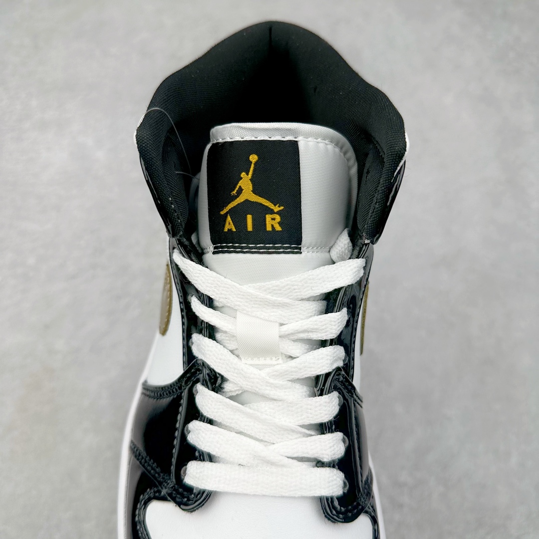 图片[5]-＃特价福利 Air Jordan AJ1 Mid 中帮系列 原装楦头纸板开发 完美鞋型 超高清洁度 鞋型不臃肿别扭 原厂内置全掌气垫 A模大底 鞋舌AJ原厂专用牛津布 AJ专用反口珍珠布 原厂无杂质高弹内里海棉 特殊封边弹力鞋带 原鞋开模 拒绝公底 购置公司同步原材料 都有细节原汁原味 忠于原版 尺码：36 36.5 37.5 38 38.5 39 40 40.5 41 42 42.5 43 44 44.5 45 46-选品中心