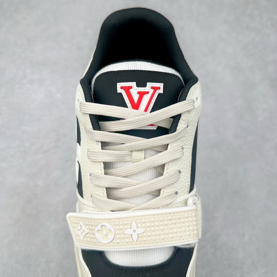 图片[5]-Louis Vuitton Trainer lv时装走秀运动鞋 高尔夫系列 全网最全配色更新最快 最成熟的做工稳定的品控 完美鞋型超高的清洁度 零毛边线头瑕疵 全套原楦原纸版原鞋开模 全网最具灵魂的版型 正确原装黄色鞋盒 正确中底印花 鞋面印花3D高频深度立体 全鞋电脑针车 紧密相连 针距密度一致 环保乳胶注塑鞋垫 厚度脚感还原原版 皮面裁剪部位 统一油边封口工艺 原装橡胶大底含胶量大底组合零偏差 专柜全套包装 防尘袋 说明书 质保卡 男女鞋 尺码：35 36 37 38 39 40 41 42 43 44 45-选品中心