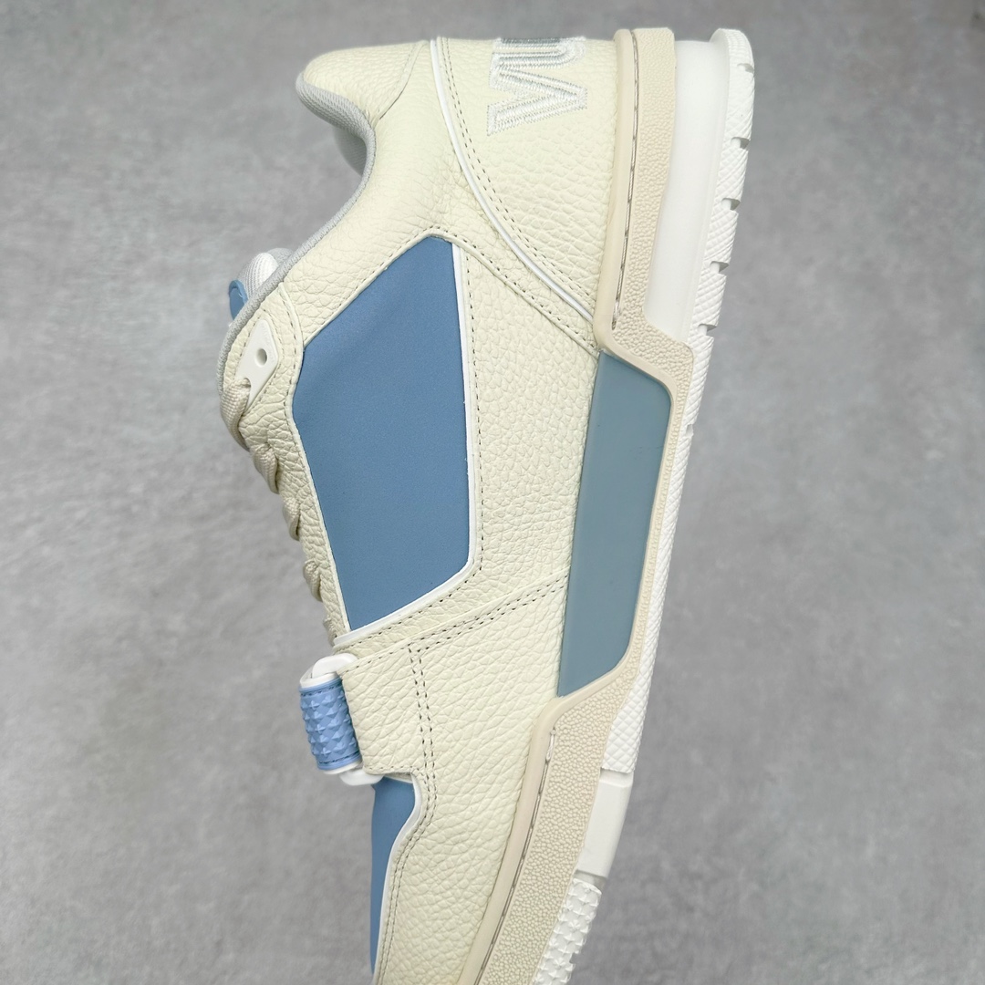 图片[7]-Louis Vuitton Trainer lv时装走秀运动鞋 高尔夫系列 全网最全配色更新最快 最成熟的做工稳定的品控 完美鞋型超高的清洁度 零毛边线头瑕疵 全套原楦原纸版原鞋开模 全网最具灵魂的版型 正确原装黄色鞋盒 正确中底印花 鞋面印花3D高频深度立体 全鞋电脑针车 紧密相连 针距密度一致 环保乳胶注塑鞋垫 厚度脚感还原原版 皮面裁剪部位 统一油边封口工艺 原装橡胶大底含胶量大底组合零偏差 专柜全套包装 防尘袋 说明书 质保卡 男女鞋 尺码：35 36 37 38 39 40 41 42 43 44 45-选品中心