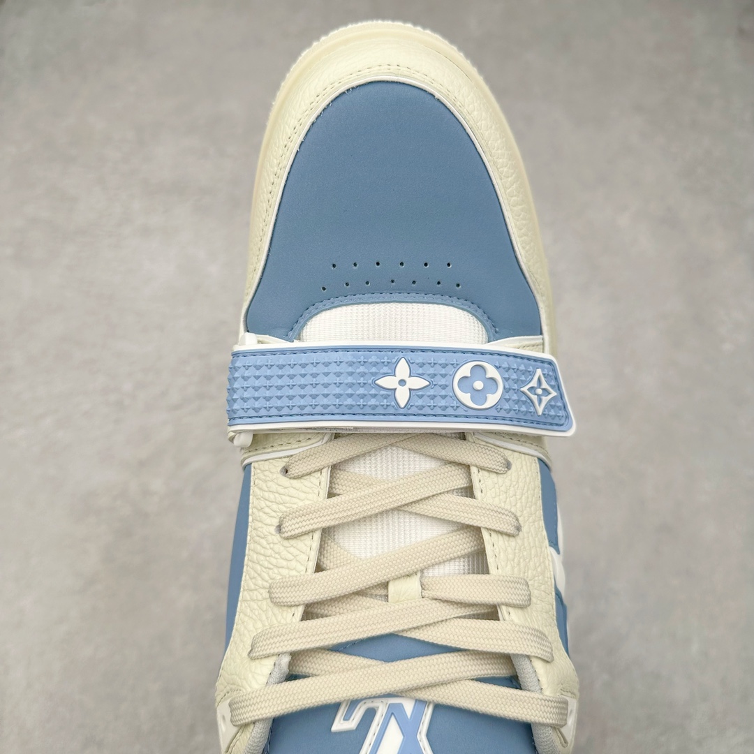 图片[4]-Louis Vuitton Trainer lv时装走秀运动鞋 高尔夫系列 全网最全配色更新最快 最成熟的做工稳定的品控 完美鞋型超高的清洁度 零毛边线头瑕疵 全套原楦原纸版原鞋开模 全网最具灵魂的版型 正确原装黄色鞋盒 正确中底印花 鞋面印花3D高频深度立体 全鞋电脑针车 紧密相连 针距密度一致 环保乳胶注塑鞋垫 厚度脚感还原原版 皮面裁剪部位 统一油边封口工艺 原装橡胶大底含胶量大底组合零偏差 专柜全套包装 防尘袋 说明书 质保卡 男女鞋 尺码：35 36 37 38 39 40 41 42 43 44 45-选品中心