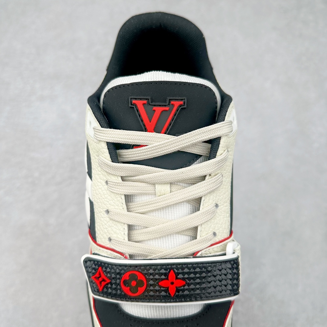 图片[5]-Louis Vuitton Trainer lv时装走秀运动鞋 高尔夫系列 全网最全配色更新最快 最成熟的做工稳定的品控 完美鞋型超高的清洁度 零毛边线头瑕疵 全套原楦原纸版原鞋开模 全网最具灵魂的版型 正确原装黄色鞋盒 正确中底印花 鞋面印花3D高频深度立体 全鞋电脑针车 紧密相连 针距密度一致 环保乳胶注塑鞋垫 厚度脚感还原原版 皮面裁剪部位 统一油边封口工艺 原装橡胶大底含胶量大底组合零偏差 专柜全套包装 防尘袋 说明书 质保卡 男女鞋 尺码：35 36 37 38 39 40 41 42 43 44 45-选品中心