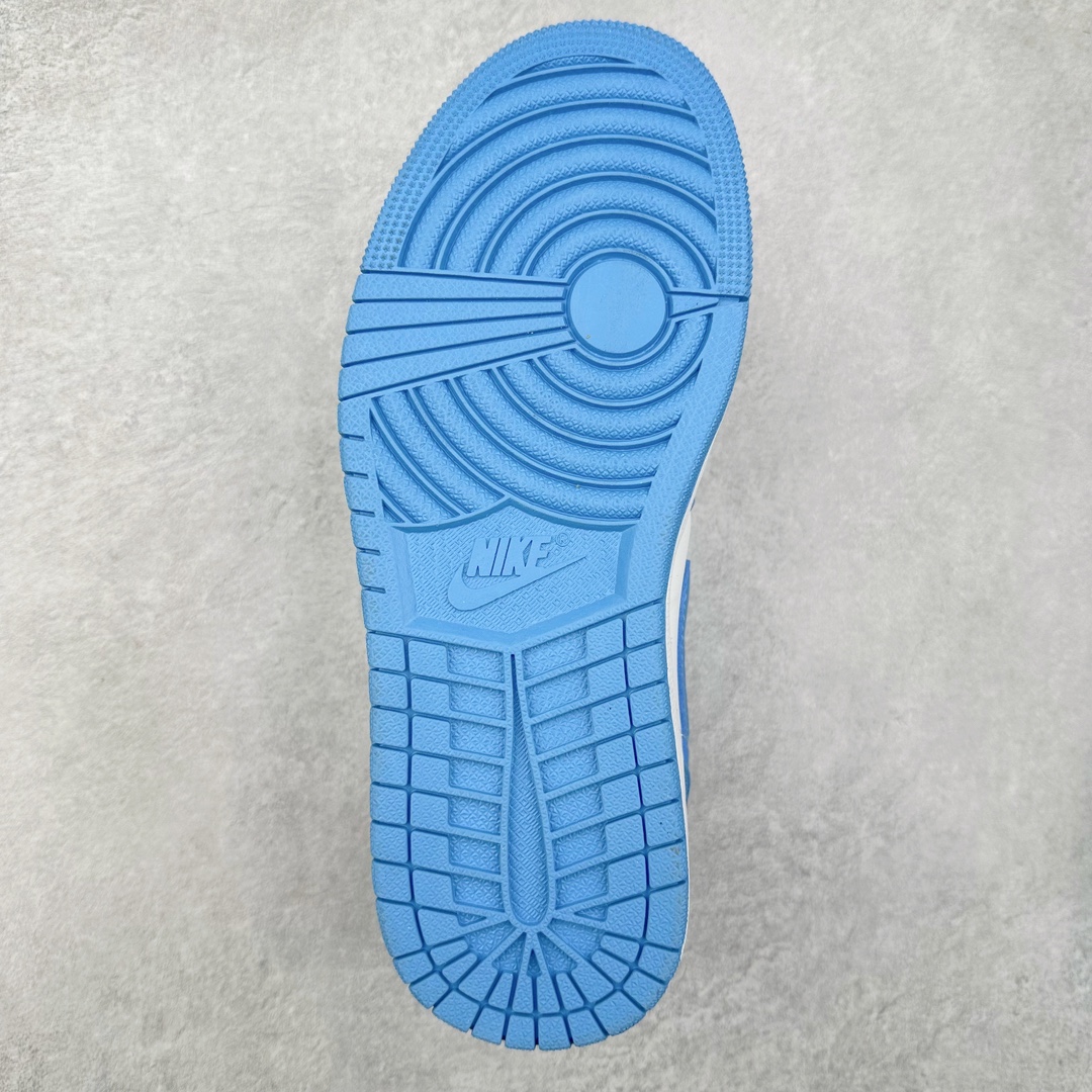 图片[9]-＃特价福利 Air Jordan AJ1 Mid 中帮系列 原装楦头纸板开发 完美鞋型 超高清洁度 鞋型不臃肿别扭 原厂内置全掌气垫 A模大底 鞋舌AJ原厂专用牛津布 AJ专用反口珍珠布 原厂无杂质高弹内里海棉 特殊封边弹力鞋带 原鞋开模 拒绝公底 购置公司同步原材料 都有细节原汁原味 忠于原版 尺码：36 36.5 37.5 38 38.5 39 40 40.5 41 42 42.5 43 44 44.5 45 46-选品中心