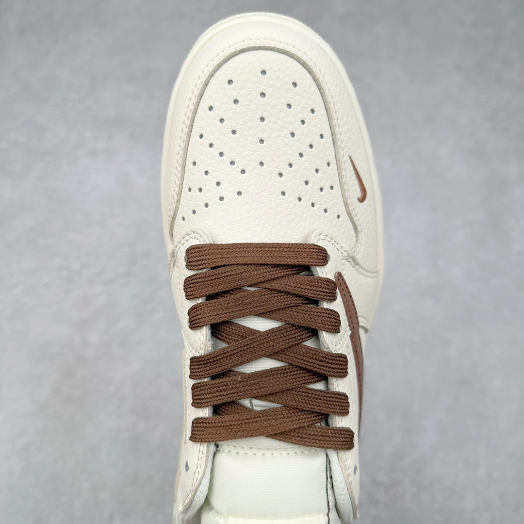 图片[4]-TS x Air Jordan AJ1 Low 倒钩低帮联名定制配色 DIY1688-005 原厂内置气垫魔块 A模大底 头层小牛皮 鞋舌AJ原厂专用牛津布+AJ专用反口珍珠布+原厂无杂质高弹内里海棉+特殊封边弹力鞋带 尺码：36 36.5 37.5 38 38.5 39 40 40.5 41 42 42.5 43 44 44.5 45 46 47.5-选品中心