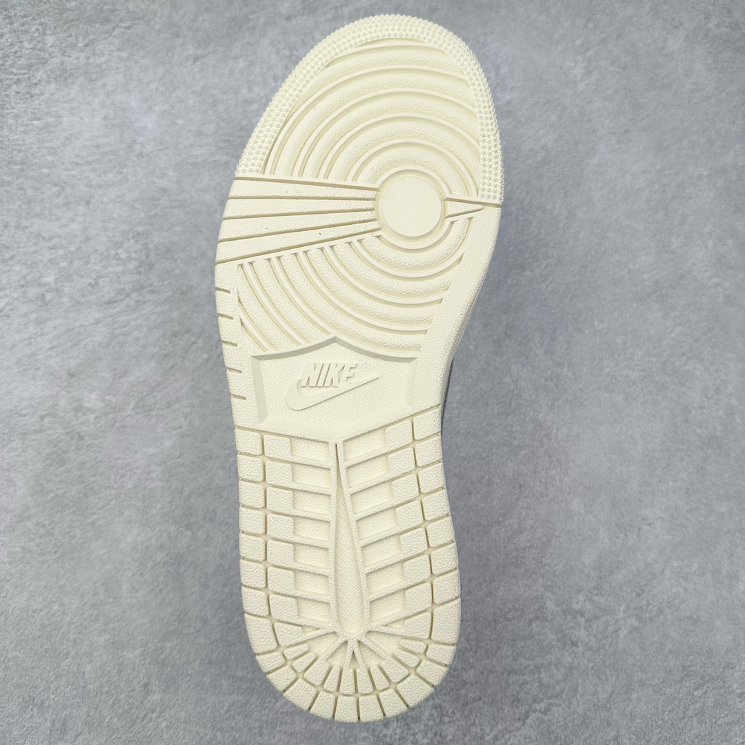 图片[9]-TS x Air Jordan AJ1 Low 倒钩低帮联名定制配色 XS3086-001 原厂内置气垫魔块 A模大底 头层小牛皮 鞋舌AJ原厂专用牛津布+AJ专用反口珍珠布+原厂无杂质高弹内里海棉+特殊封边弹力鞋带 尺码：36 36.5 37.5 38 38.5 39 40 40.5 41 42 42.5 43 44 44.5 45 46 47.5-选品中心