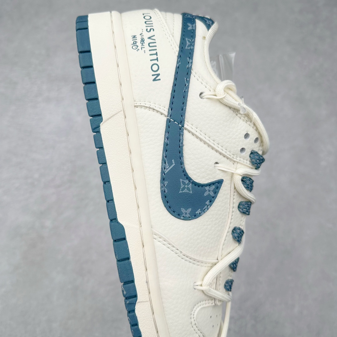 图片[6]-NK Dunk Low 定制配色 JJ5688-102 大厂出品 极力推荐 原装头层材料 独家版型蒸餾加工帶來的是更好的视觉和脚感体验大厂纯原品质出货 清洁度 电绣工艺 皮料切割干净无任何毛边 细节完美 尺码：36 36.5 37.5 38 38.5 39 40 40.5 41 42 42.5 43 44 44.5 45 46 47.5-选品中心