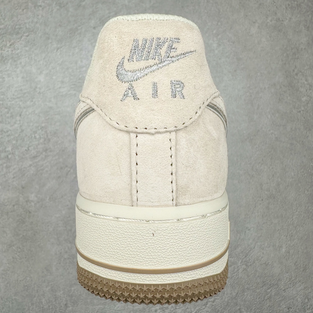 图片[8]-NK Air Force 1´07 Low 空军一号低帮百搭休闲运动板鞋 DQ3966-183 柔软、弹性十足的缓震性能和出色的中底设计 横跨复古与现代的外型结合 造就出风靡全球 三十多年的Force 1 直到今天还深受青睐 尺码：36 36.5 37.5 38 38.5 39 40 40.5 41 42 42.5 43 44 44.5 45-选品中心