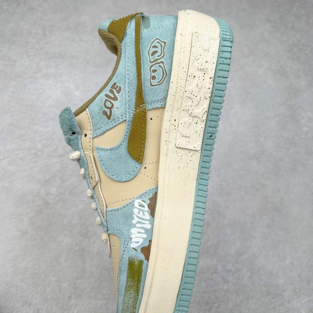 图片[7]-NK Air Force 1´07 Low 空军一号低帮百搭休闲运动板鞋 CW6688-508 柔软、弹性十足的缓震性能和出色的中底设计 横跨复古与现代的外型结合 造就出风靡全球 三十多年的Force 1 直到今天还深受青睐 尺码：36 36.5 37.5 38 38.5 39 40 40.5 41 42 42.5 43 44 44.5 45-选品中心