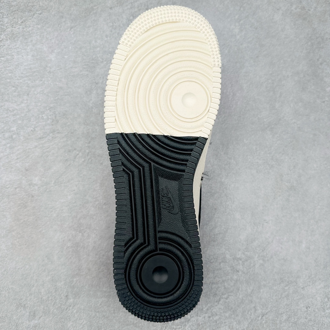 图片[9]-NK Air Force 1´07 Low 空军一号低帮百搭休闲运动板鞋 SJ6698-008 柔软、弹性十足的缓震性能和出色的中底设计 横跨复古与现代的外型结合 造就出风靡全球 三十多年的Force 1 直到今天还深受青睐 尺码：36 36.5 37.5 38 38.5 39 40 40.5 41 42 42.5 43 44 44.5 45-选品中心