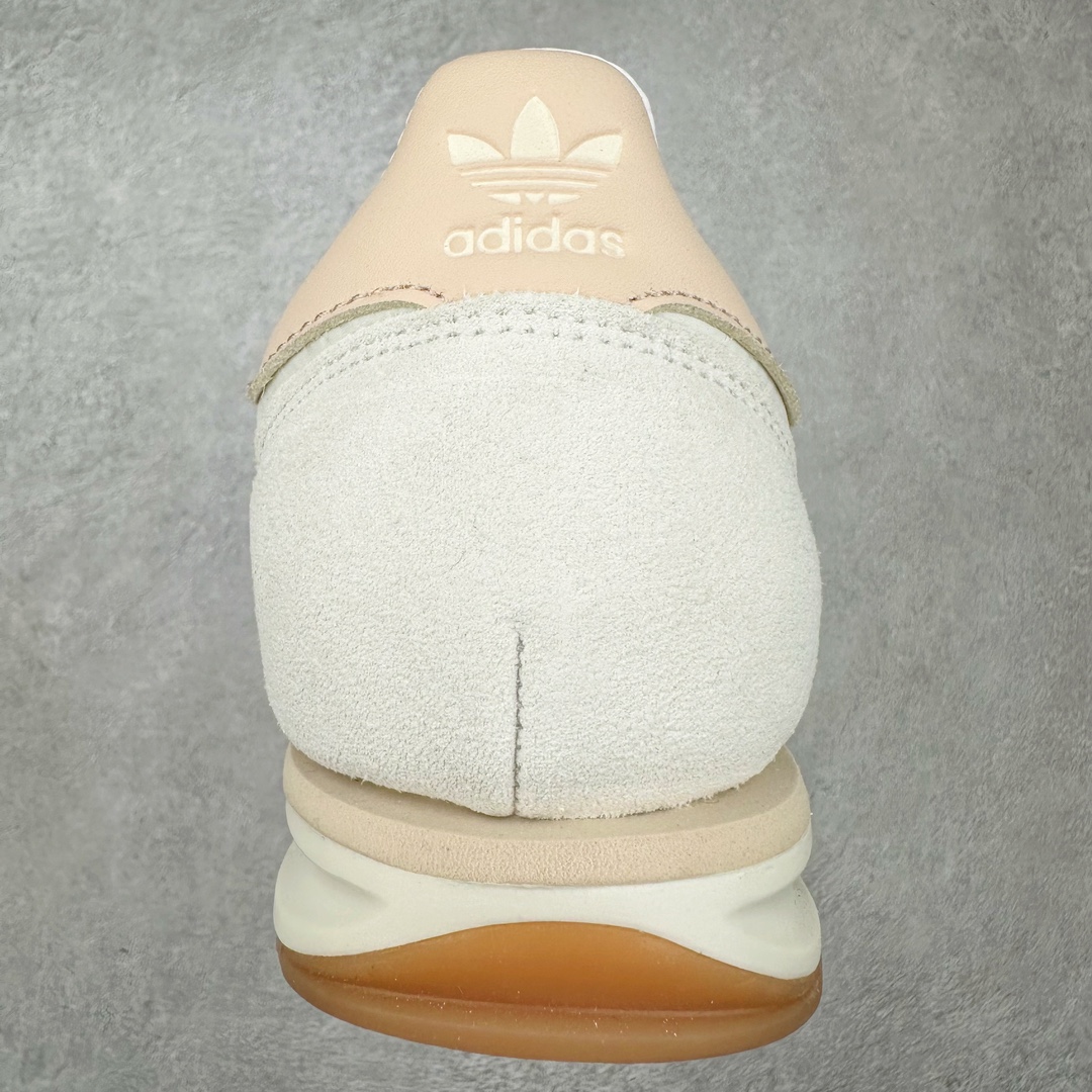 图片[8]-＃纯原 AD Wmns SL72 OG 系列德训足球风百搭低帮休闲运动板鞋 JI2491 采用高弹EVA+MODEL+RB三层组合底 区别市面RB一体大底 三层组合鞋底重量与原鞋一致 Originals 将有「T 头鞋」造型的诞生于 1972 年的 SL72 鞋款复刻带回 各位买鞋又有新选择了 1972 年 SL72 问世后 引领了后来阿迪达斯的跑鞋发展方向 其中「SL」代表了 Super Light 彰显了产品轻便的特性 1972 年 SL72 问世后 引领了后来阿迪达斯的跑鞋发展方向 其中「SL」代表了 Super Light 彰显了产品轻便的特性 这次 Originals 延续其轻质经典的基因 带来男女两款 SL72 男生款带来 SL72 RS 鞋型 RS 意为 Reshaped（重塑）鞋款在保留了经典的外观基础上 在尼龙材质里增加了填充物 使鞋型更加挺立和饱满 鞋头则更加圆润 鞋底的 EVA 材质则增加了鞋款的高度 女生款则带来 SL72 OG W 鞋型 OG 顾名思义则是致敬经典款式 相较于 RS（Reshaped）鞋款 鞋身更加纤细 其整体鞋身轮廓、线条、细节、材质上尊崇 70 年代 SL72 的设计 还原经典味道 尺码：36 36⅔ 37⅓ 38 38⅔ 39⅓ 40 40⅔ 41⅓ 42 42⅔ 43⅓ 44 44⅔ 45-选品中心