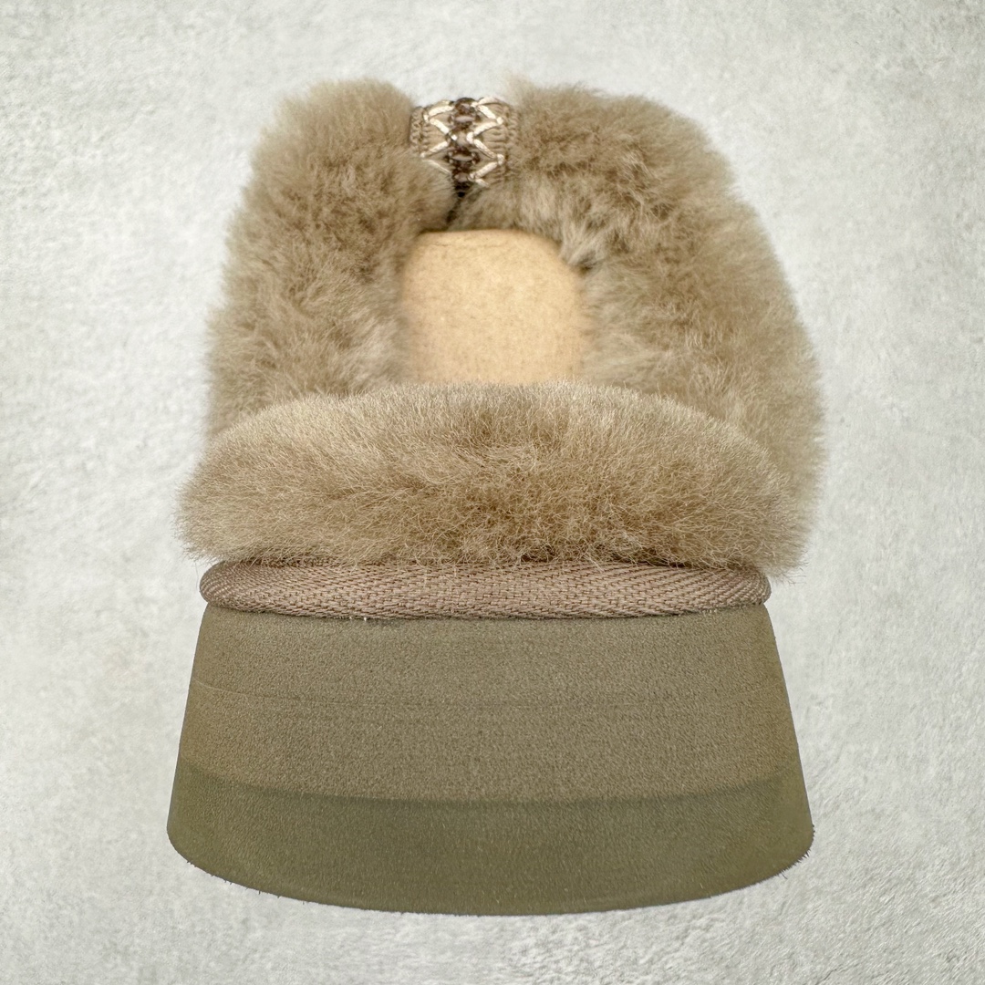 图片[8]-＃SP原厂 UGG 8260 阿尔派半拖秋冬羊皮毛一体雪地靴 全鞋采用ZP同厂 隆丰A级澳洲进口羊皮毛一体 品牌代工厂生产线 完全遵循ZP工艺流程 代工厂原厂版师 秉承无原鞋不开发选择 注重每一处细节 市面最正版型 TREADLITE\\\”轻翼\\\”科技外底 轻便/耐用/柔韧/桩型【售后郑重承诺】一个月内若出现重大脱胶/断底等质量问题 直接为您换新！尺码：35 36 37 38 39 40-选品中心