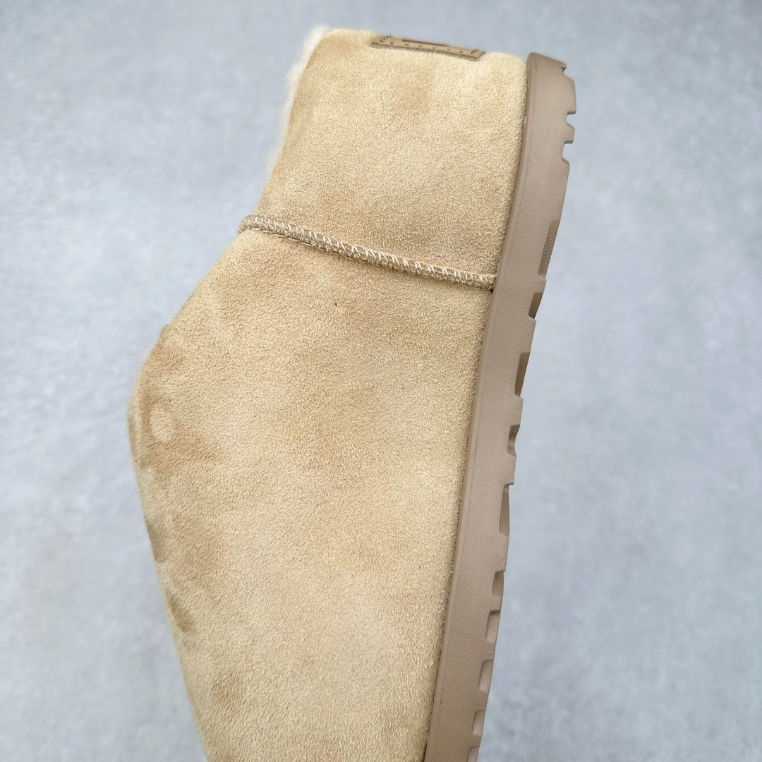 图片[7]-＃SP原厂 UGG 8215 卡皮巴拉秋冬羊皮毛一体雪地靴 全鞋采用ZP同厂 隆丰A级澳洲进口羊皮毛一体 品牌代工厂生产线 完全遵循ZP工艺流程 代工厂原厂版师 秉承无原鞋不开发选择 注重每一处细节 市面最正版型 TREADLITE\\\”轻翼\\\”科技外底 轻便/耐用/柔韧/桩型【售后郑重承诺】一个月内若出现重大脱胶/断底等质量问题 直接为您换新！尺码：35 36 37 38 39 40-选品中心