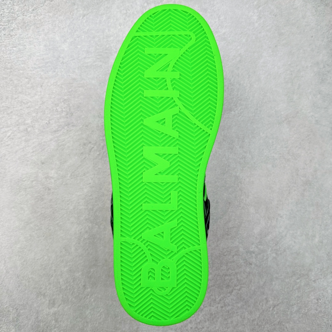 图片[9]-BALMAIN B-Court 巴尔曼小牛皮徽标刺绣低帮休闲男款板鞋 官网已经发售 平台力推流量热款 BALMAIN以其大胆而富有远见的廓形而著称 旨在为穿着者赋予力量 这款鞋履采用全身小牛皮鞋面拼接 牛皮内里垫脚 包裹性舒适性能强 鞋舌Balmain标志细节 鞋底独家开发私模 全网第一家出货 鞋后跟立体字母logo细节 鞋底Balmain标志 全套原版一致包装 尺码：39 40 41 42 43 44 45 46-选品中心