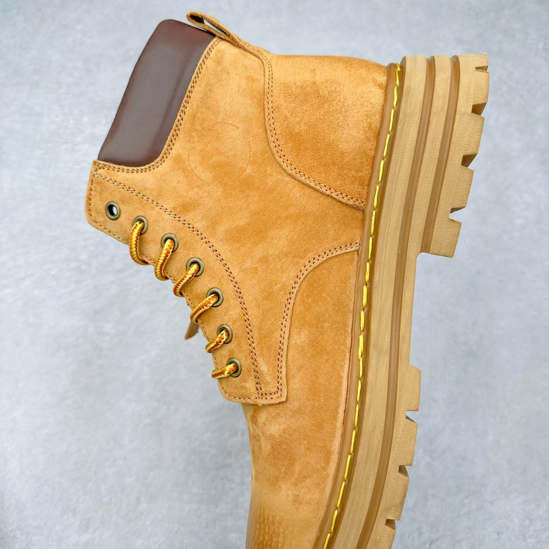 图片[7]-＃福利特价 Timberland添柏岚/天伯伦户外高帮休闲大黄靴系列 #广东大厂品质 原盒原包装 #24ss新款 时尚潮流搭配 面料采用意大利🇮🇹顶级磨砂细纹牛皮 搭配防臭防腐真皮乳胶鞋垫 大底到五金都是代工厂原材料制作 同原版固特异永不开胶工艺 好货不杀猪 首单质量严格把控 全网独家首发 品质毋庸置疑 全套官网统一包装 给您完美的穿着体验 质量考究耐穿 型男必备 专治不帅 高品质脚感一流 今年冬季防寒户外专用 日常随意搭配 尺码：38 39 40 41 42 43 44（皮鞋码）-选品中心