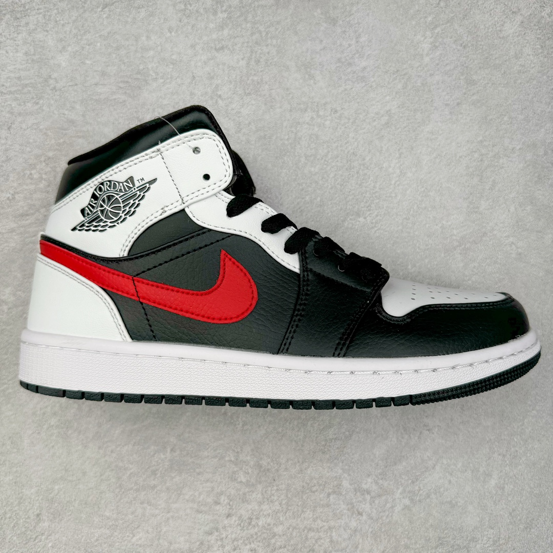 图片[2]-＃特价福利 Air Jordan AJ1 Mid 中帮系列 原装楦头纸板开发 完美鞋型 超高清洁度 鞋型不臃肿别扭 原厂内置全掌气垫 A模大底 鞋舌AJ原厂专用牛津布 AJ专用反口珍珠布 原厂无杂质高弹内里海棉 特殊封边弹力鞋带 原鞋开模 拒绝公底 购置公司同步原材料 都有细节原汁原味 忠于原版 尺码：36 36.5 37.5 38 38.5 39 40 40.5 41 42 42.5 43 44 44.5 45 46-选品中心